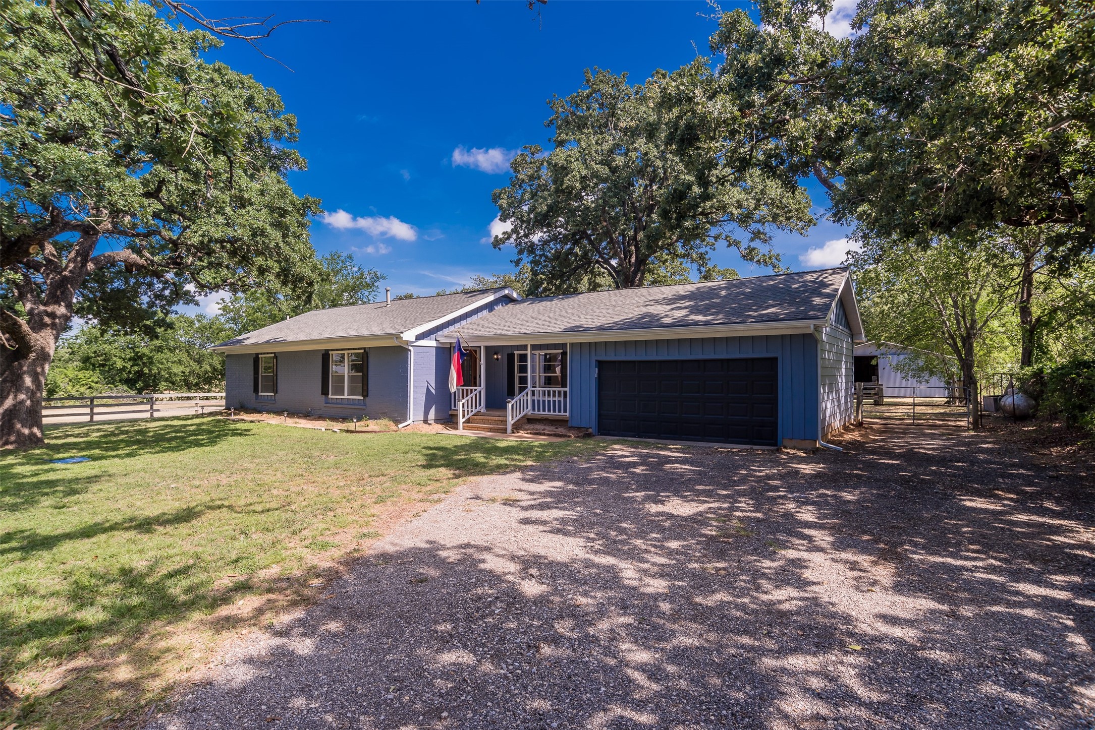 1403 Harpole Road E Argyle TX 76226
