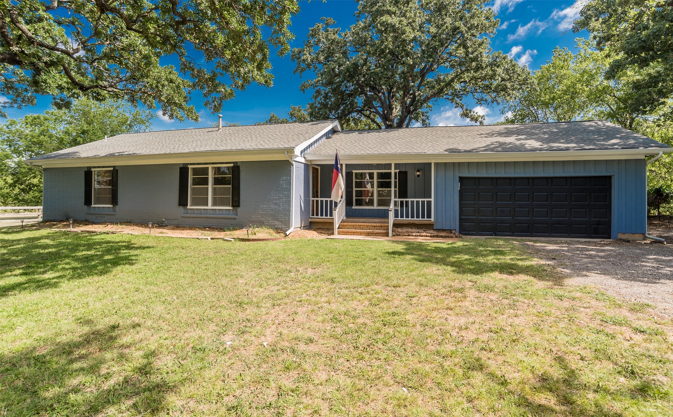 1403 Harpole Road E Argyle TX 76226