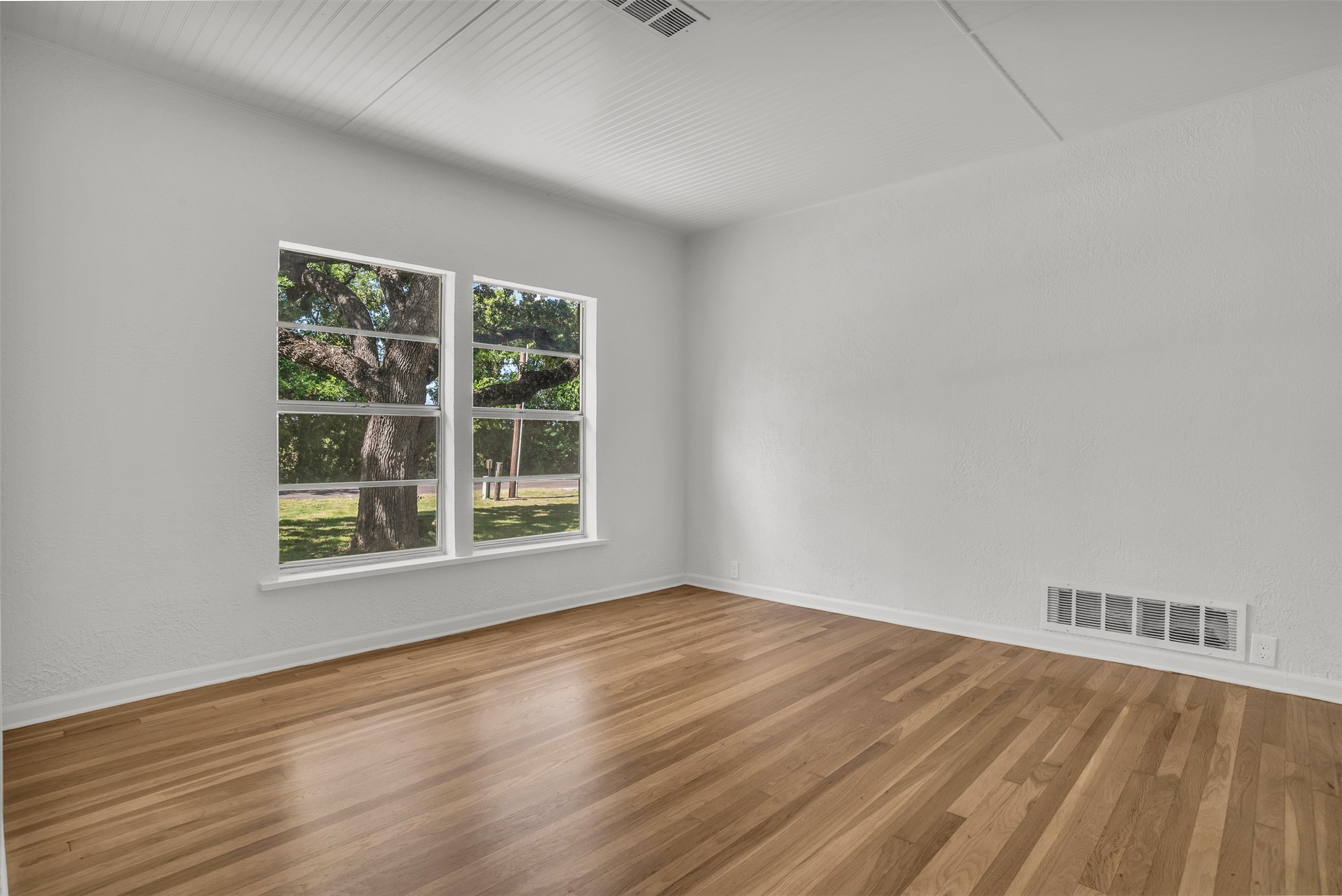 1403 Harpole Road E Argyle TX 76226