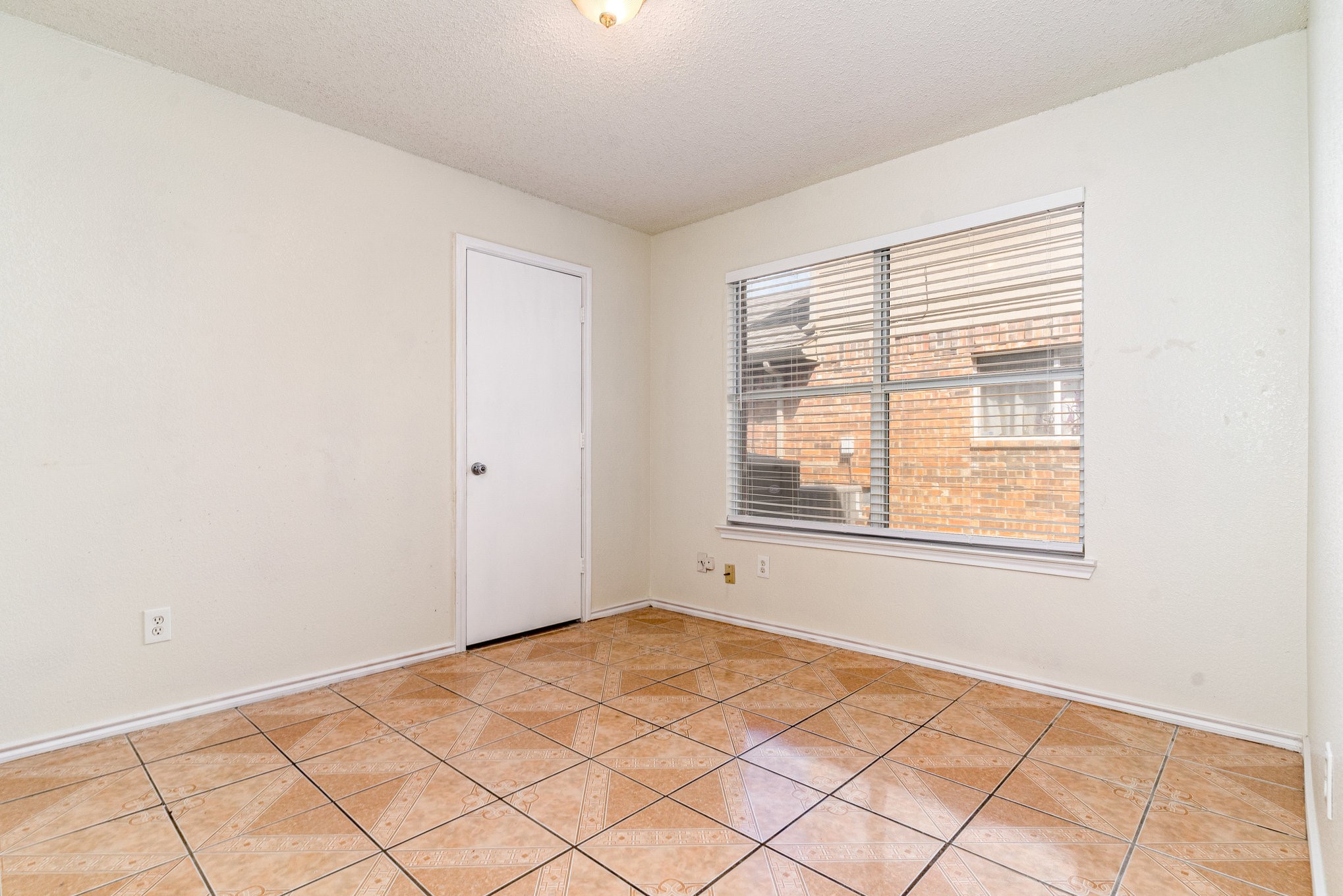 1810 Cedar Ridge Drive Mesquite TX 75181