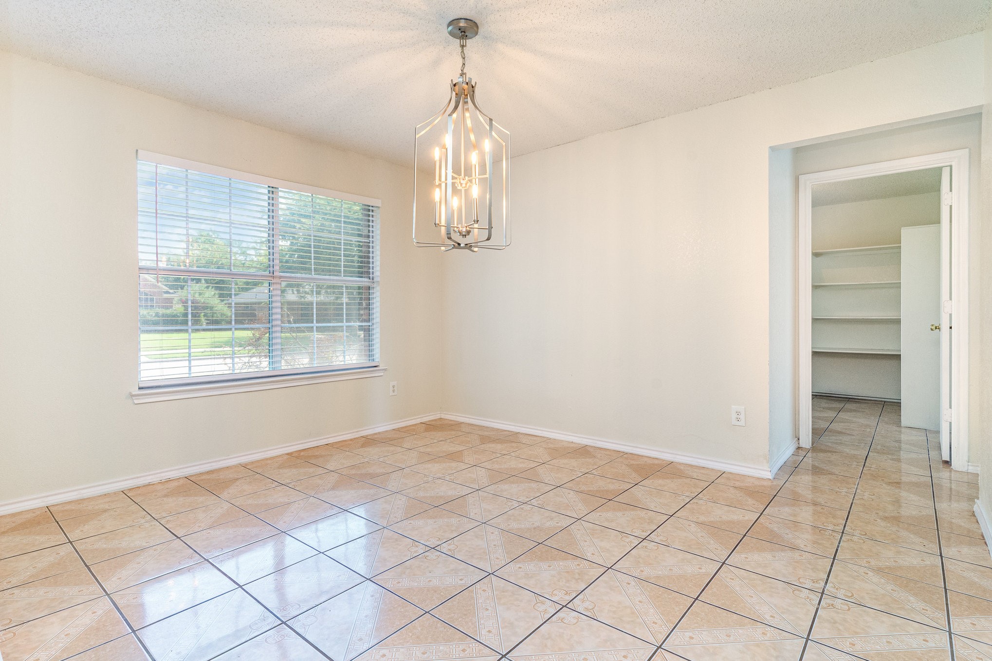 1810 Cedar Ridge Drive Mesquite TX 75181