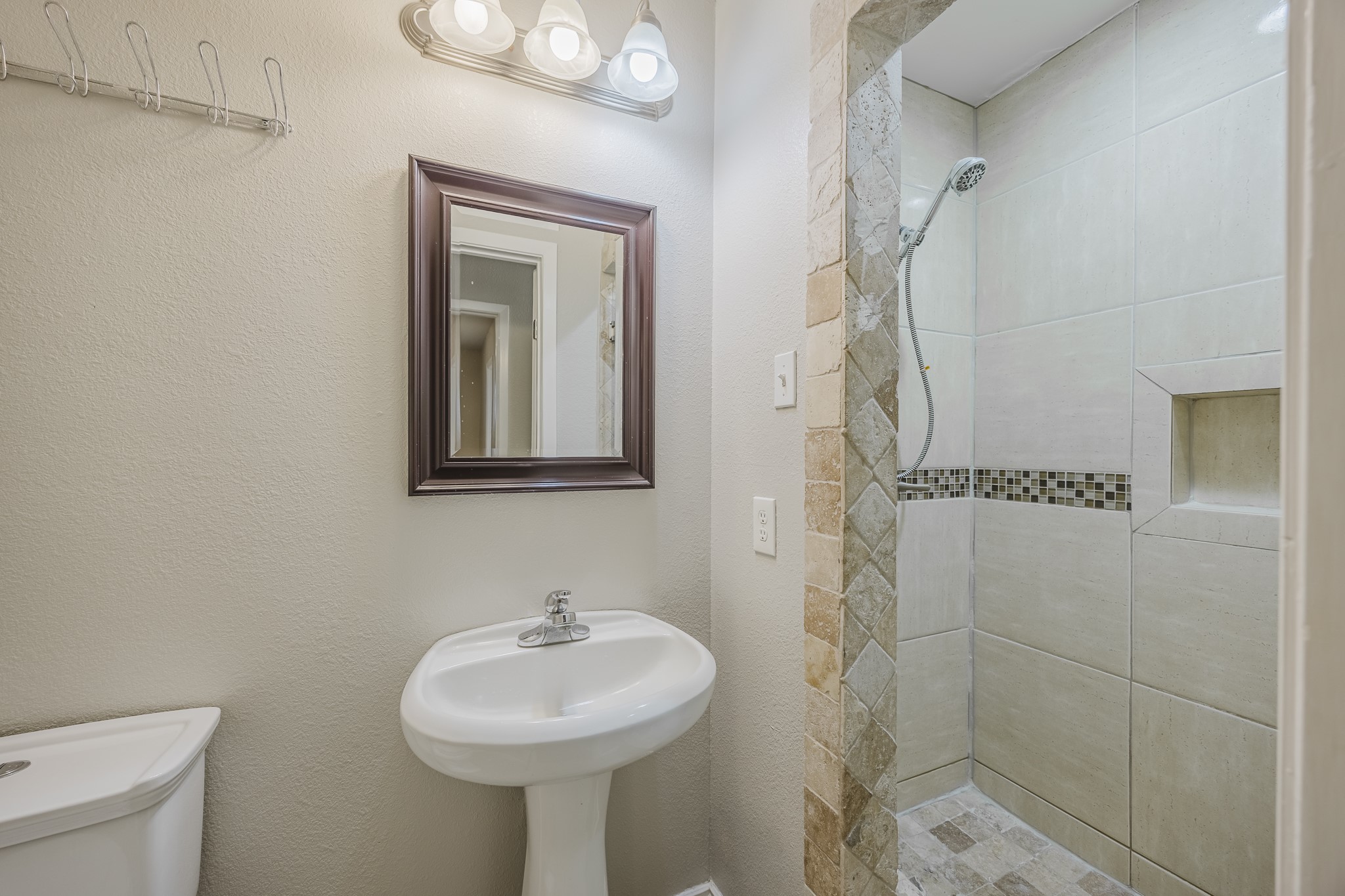 1624 Summer Place Circle Irving TX 75062