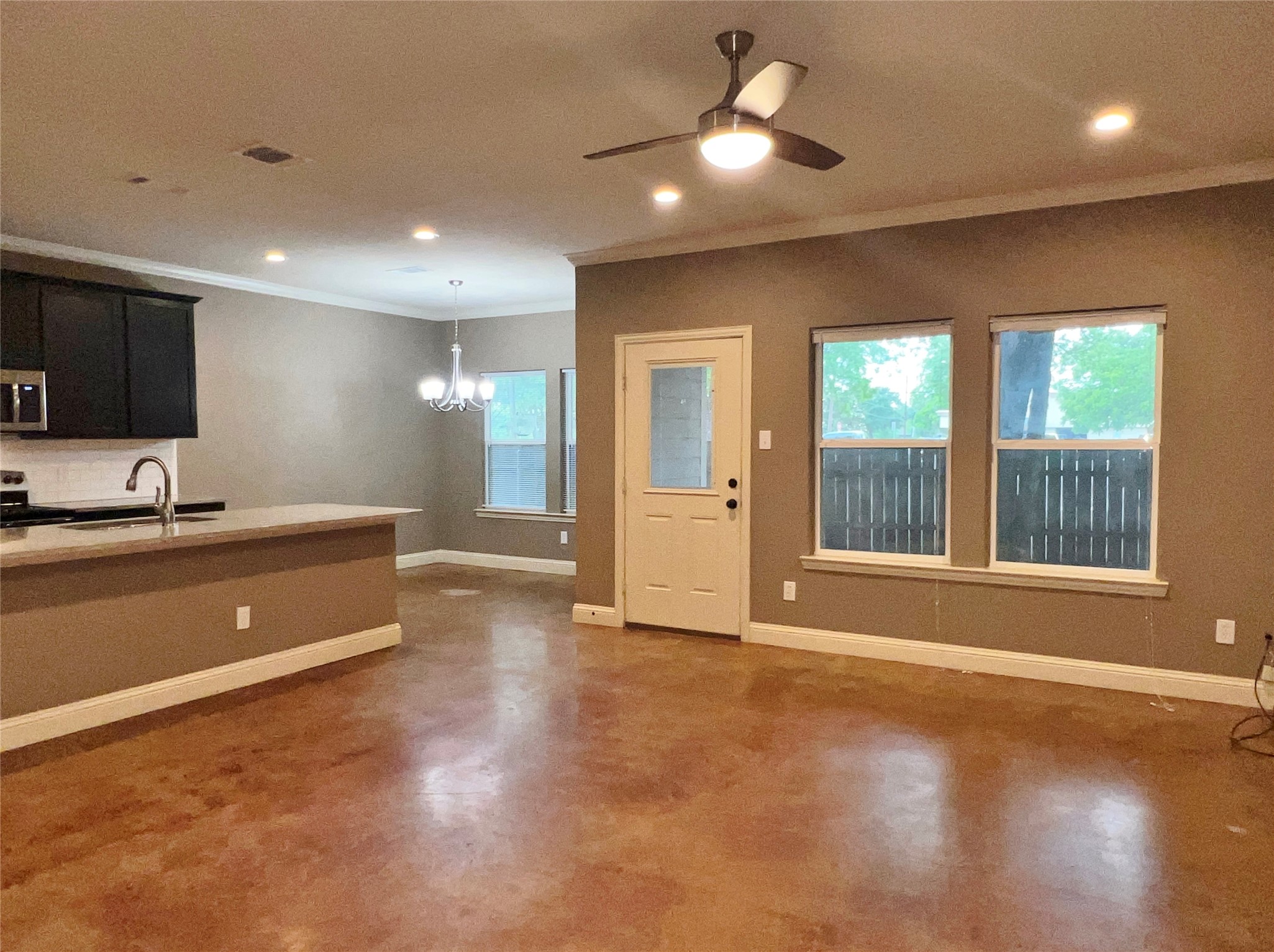 1312 W Jefferson Street Waxahachie TX 75165