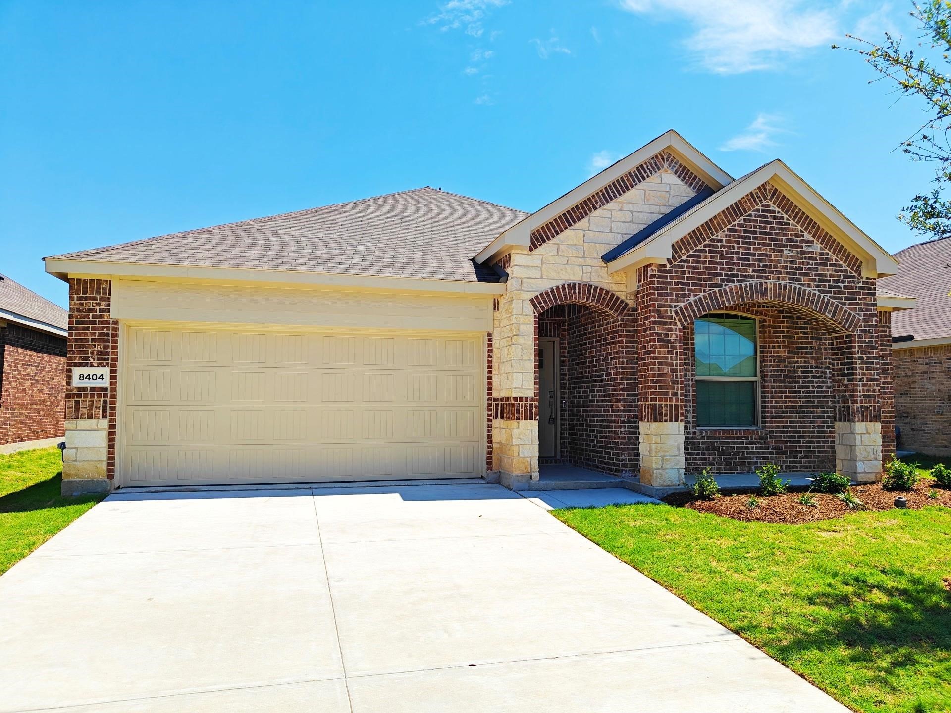 8404 Honeylocust Street Mckinney TX 75071