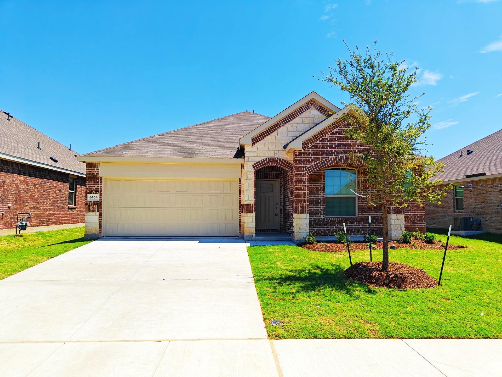 8404 Honeylocust Street Mckinney TX 75071