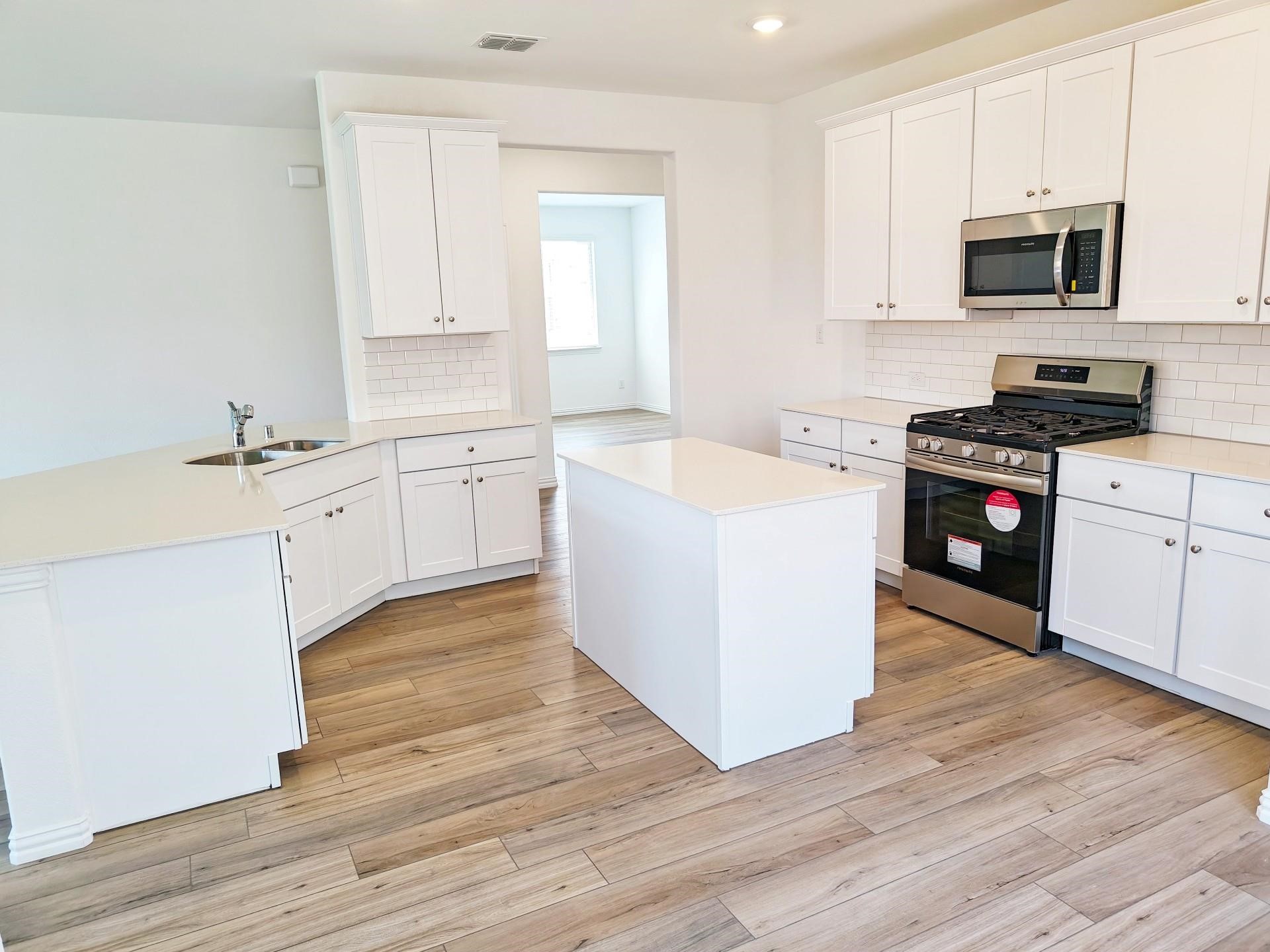 8404 Honeylocust Street Mckinney TX 75071