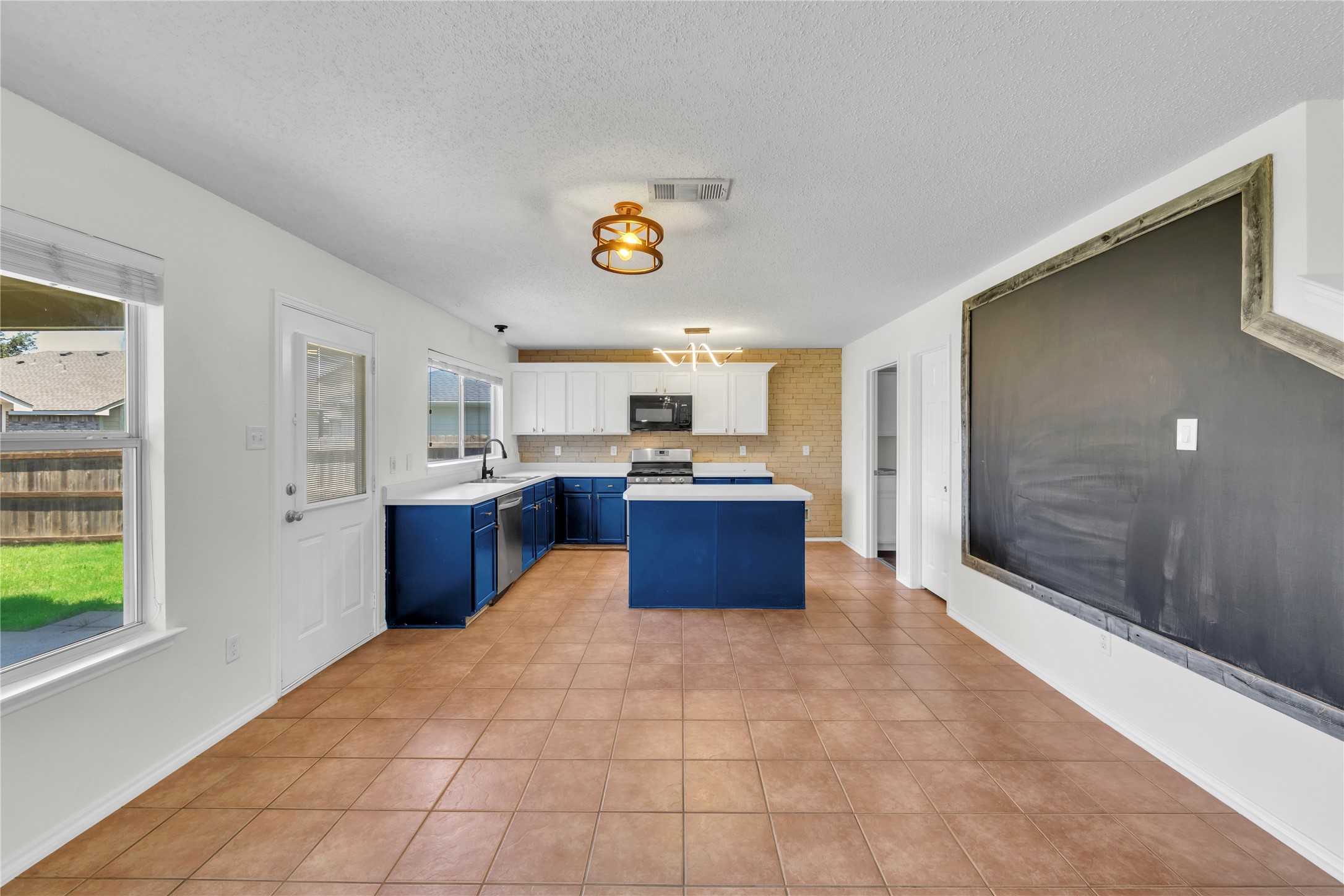 13221 Elmhurst Drive Fort Worth TX 76244
