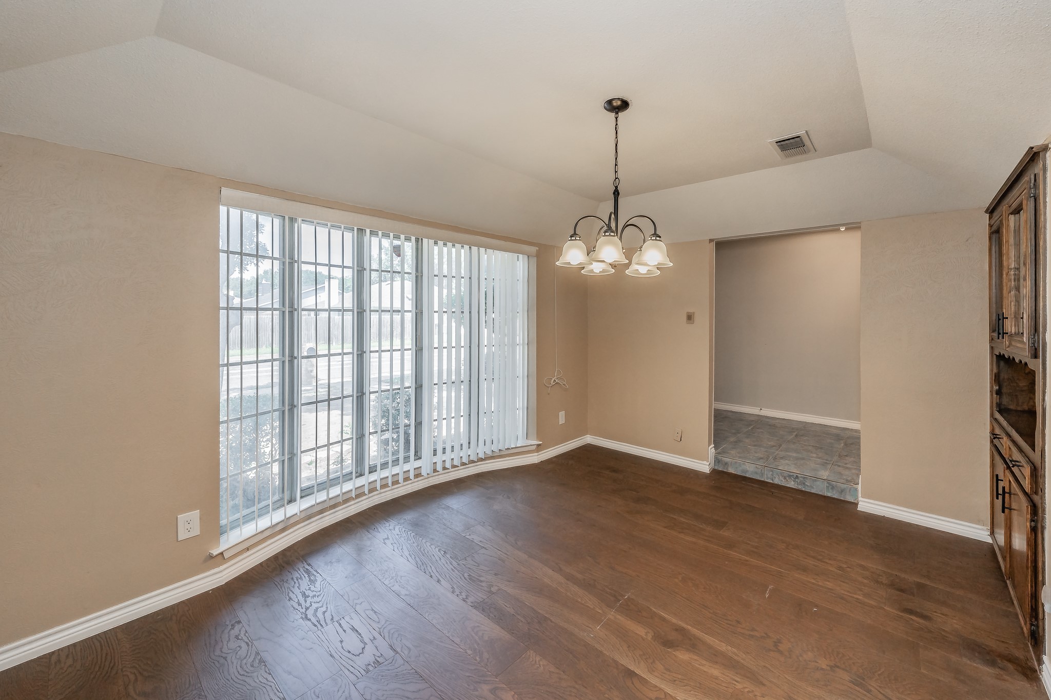 2863 Hitson Lane Fort Worth TX 76112