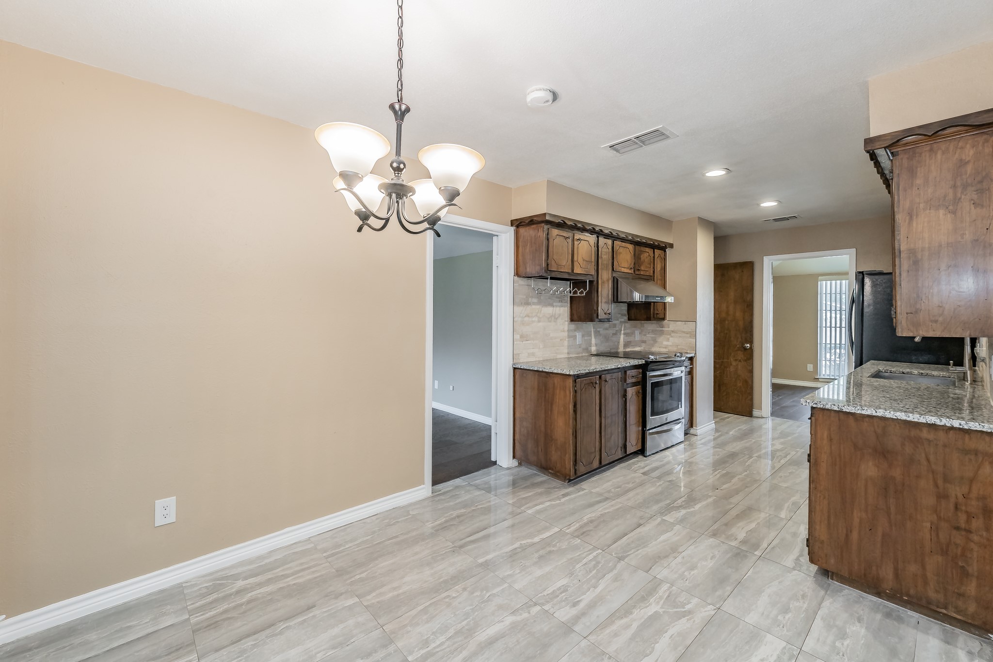 2863 Hitson Lane Fort Worth TX 76112