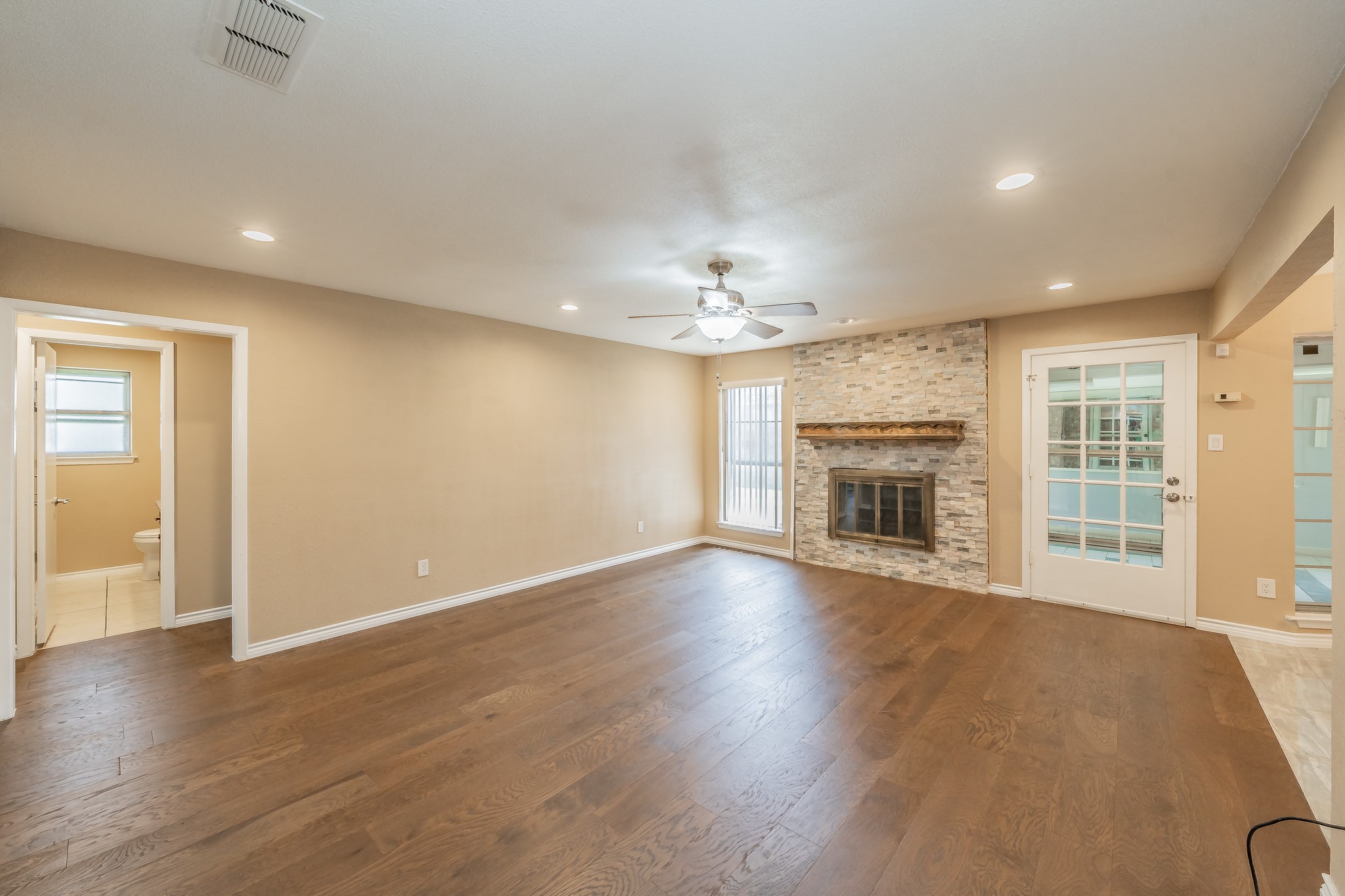 2863 Hitson Lane Fort Worth TX 76112