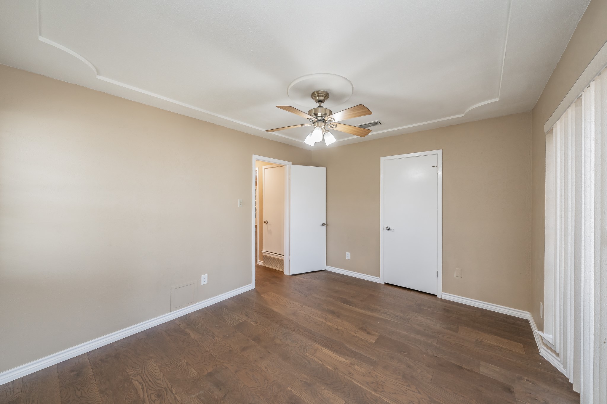 2863 Hitson Lane Fort Worth TX 76112