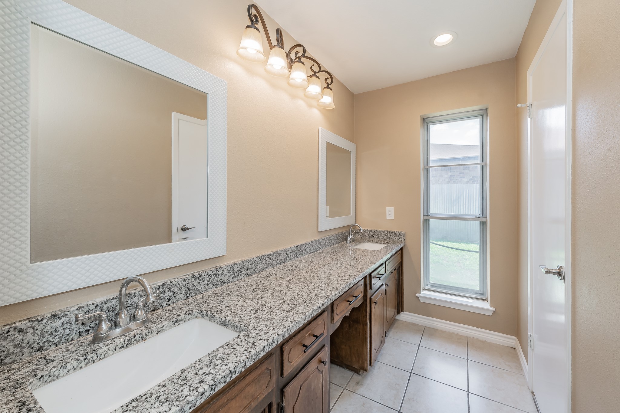2863 Hitson Lane Fort Worth TX 76112