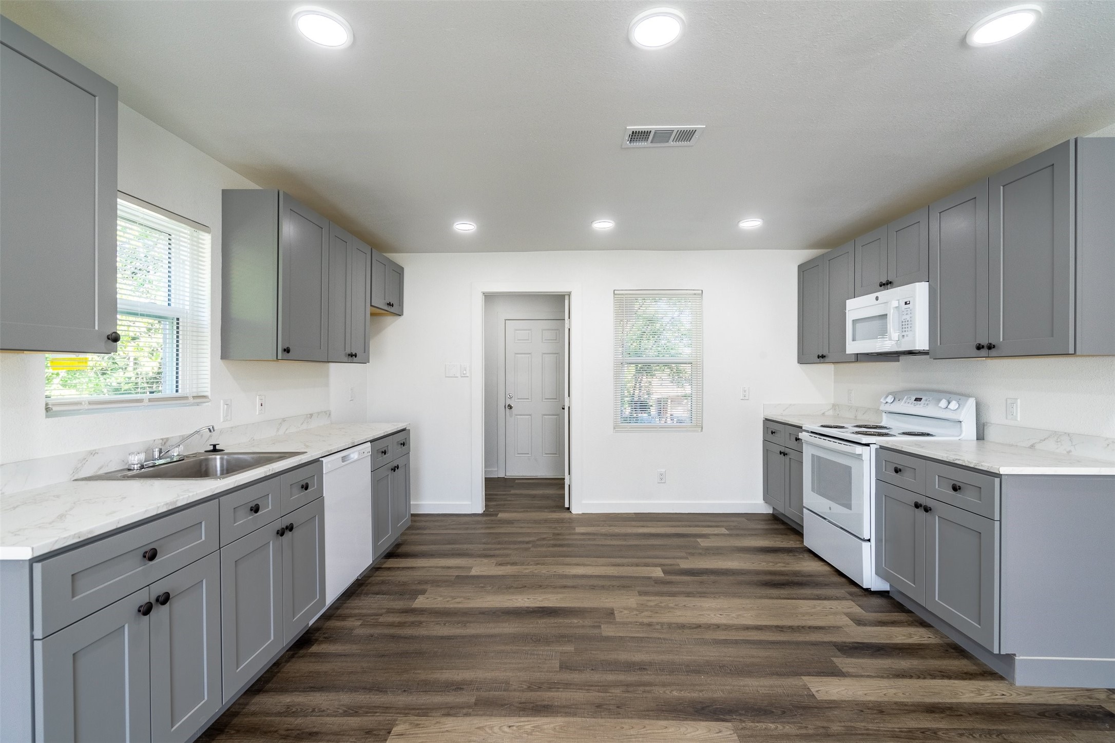 1829 Mount Pleasant Drive Mesquite TX 75149