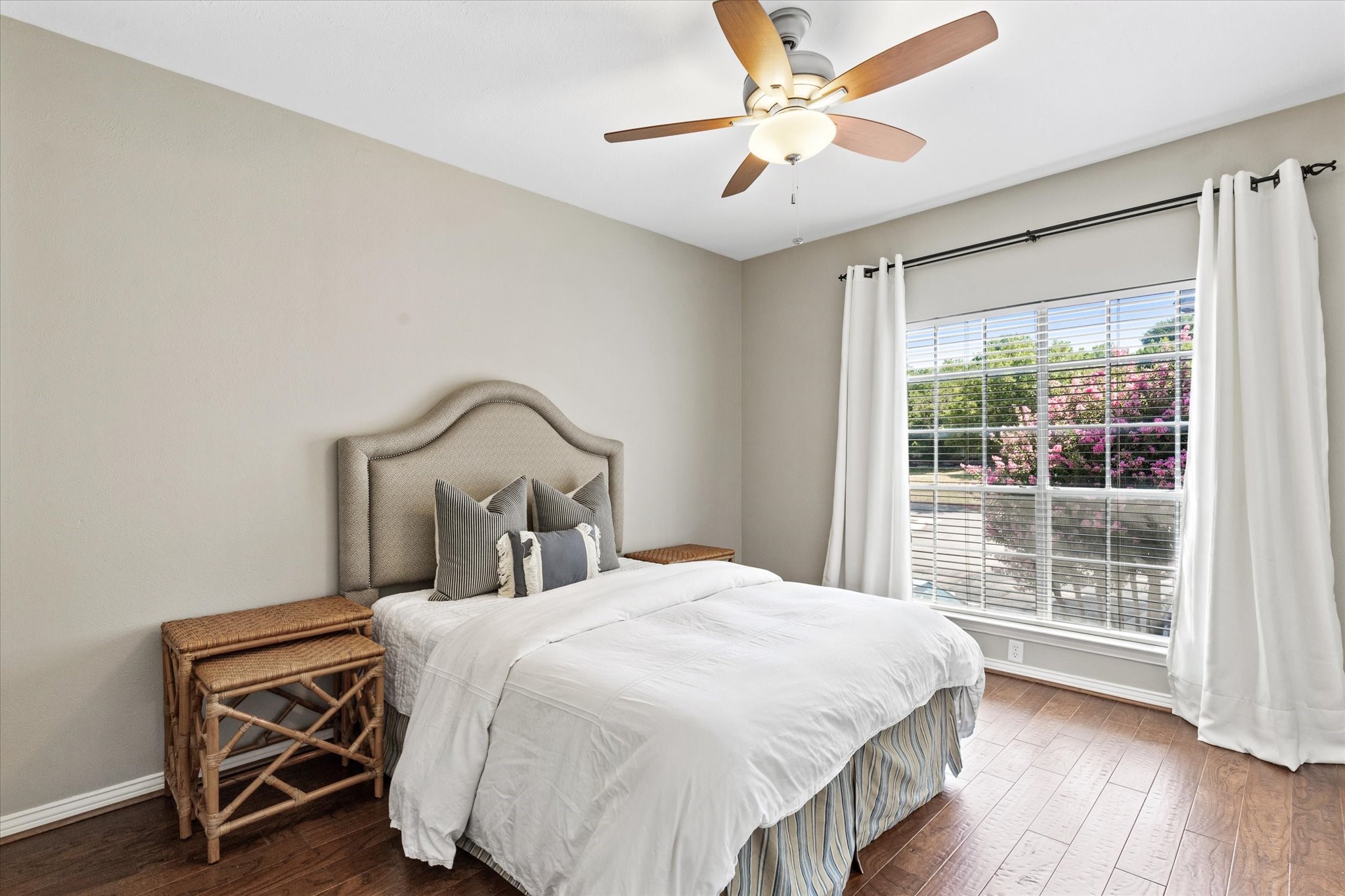 4403 Bellaire Drive S Fort Worth TX 76109