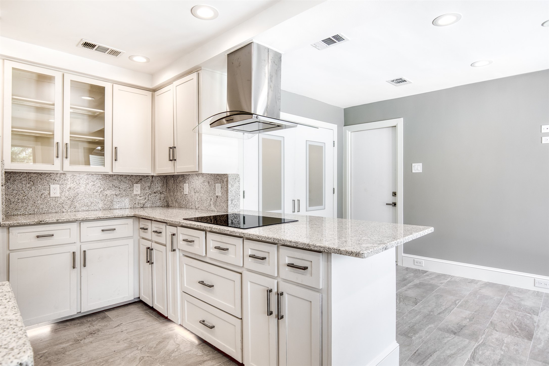 16341 Lauder Lane Dallas TX 75248