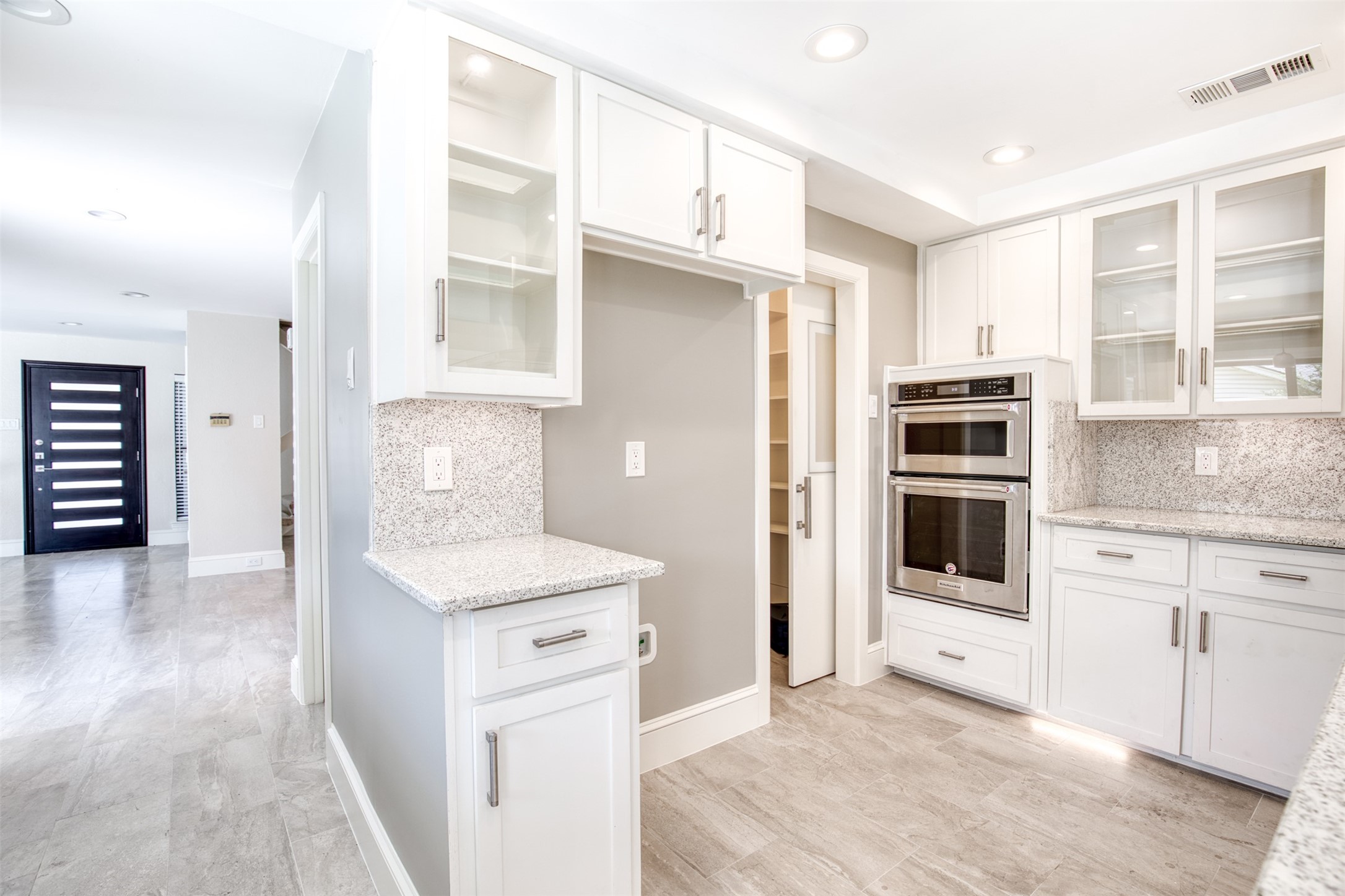 16341 Lauder Lane Dallas TX 75248