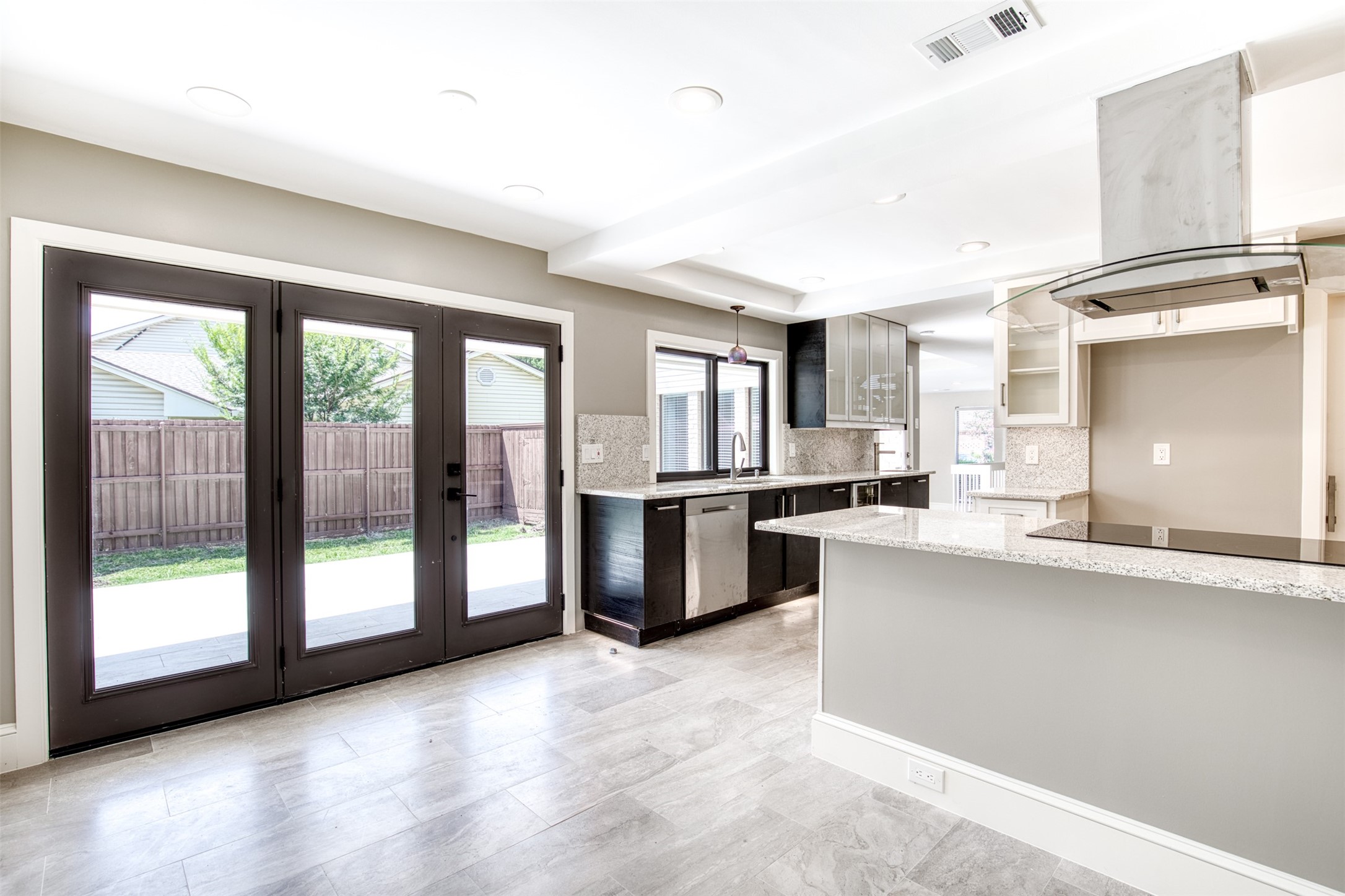 16341 Lauder Lane Dallas TX 75248
