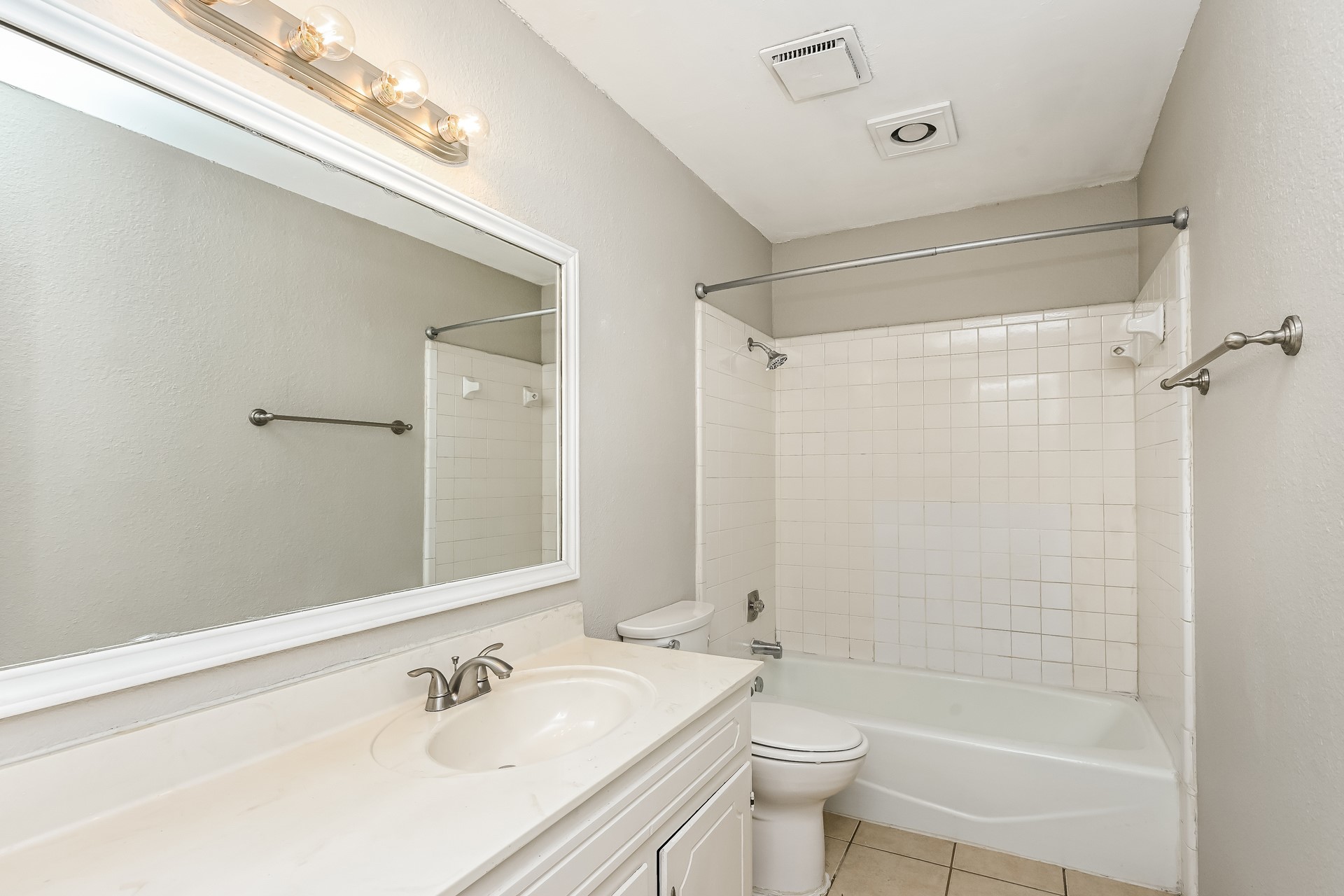 7508 Evergreen Drive Watauga TX 76148