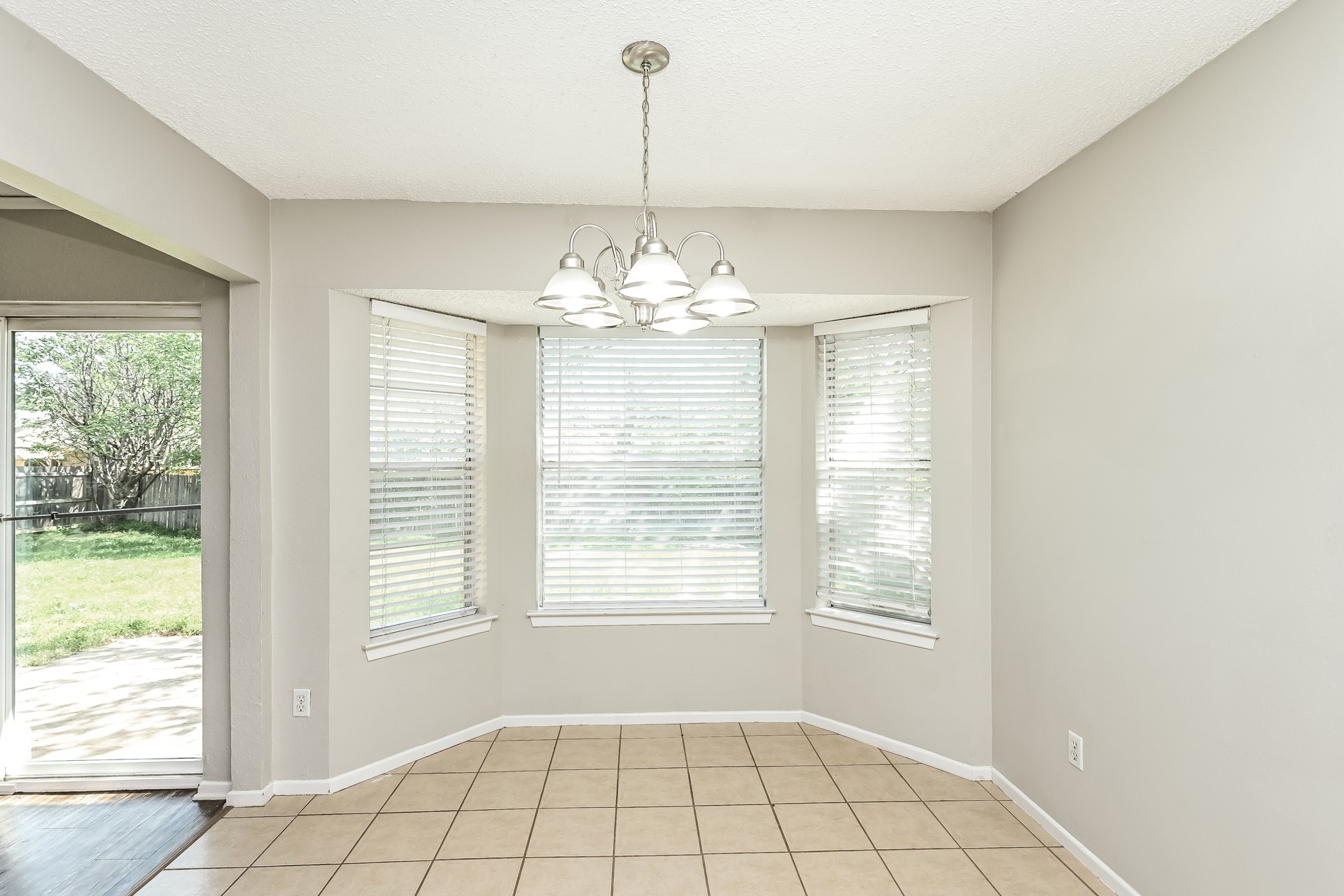 7508 Evergreen Drive Watauga TX 76148