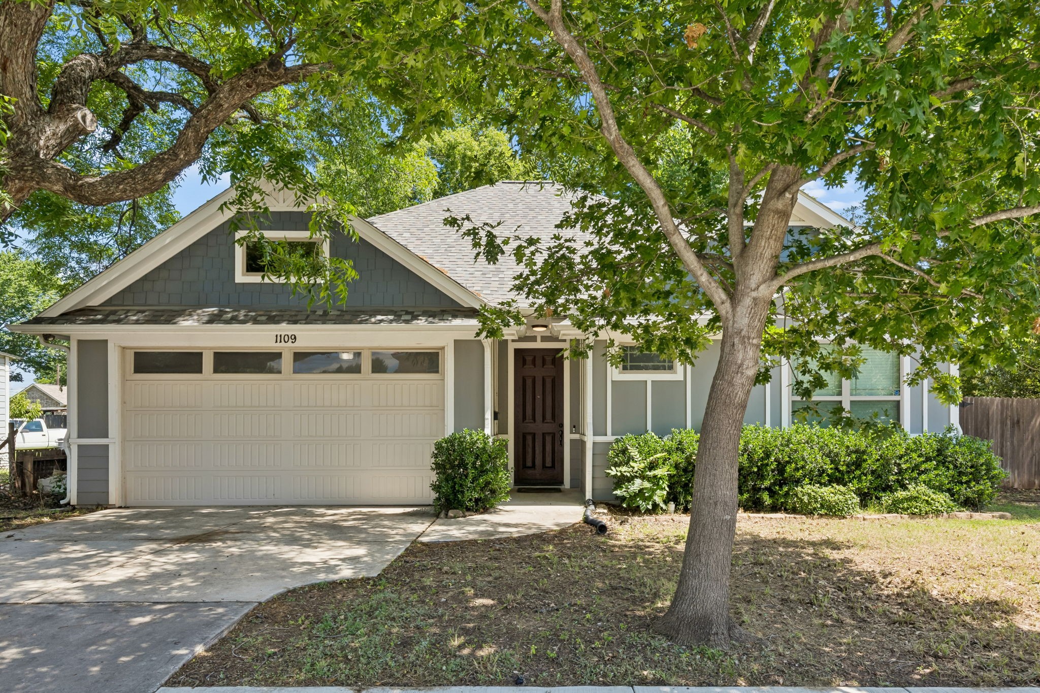 1109 Moore Street Mckinney TX 75069