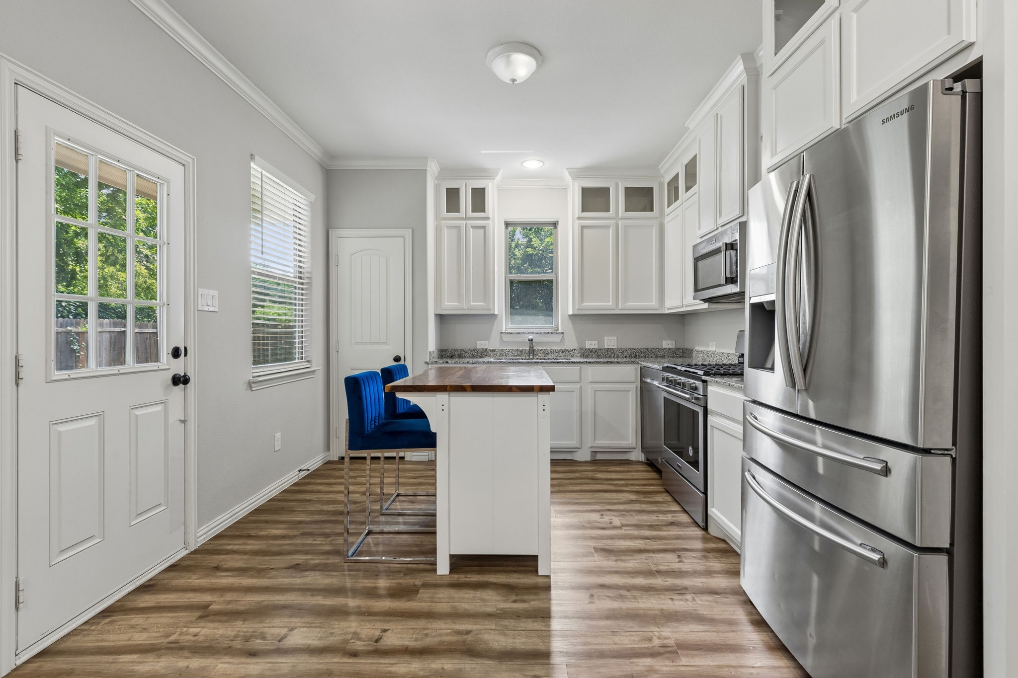 1109 Moore Street Mckinney TX 75069