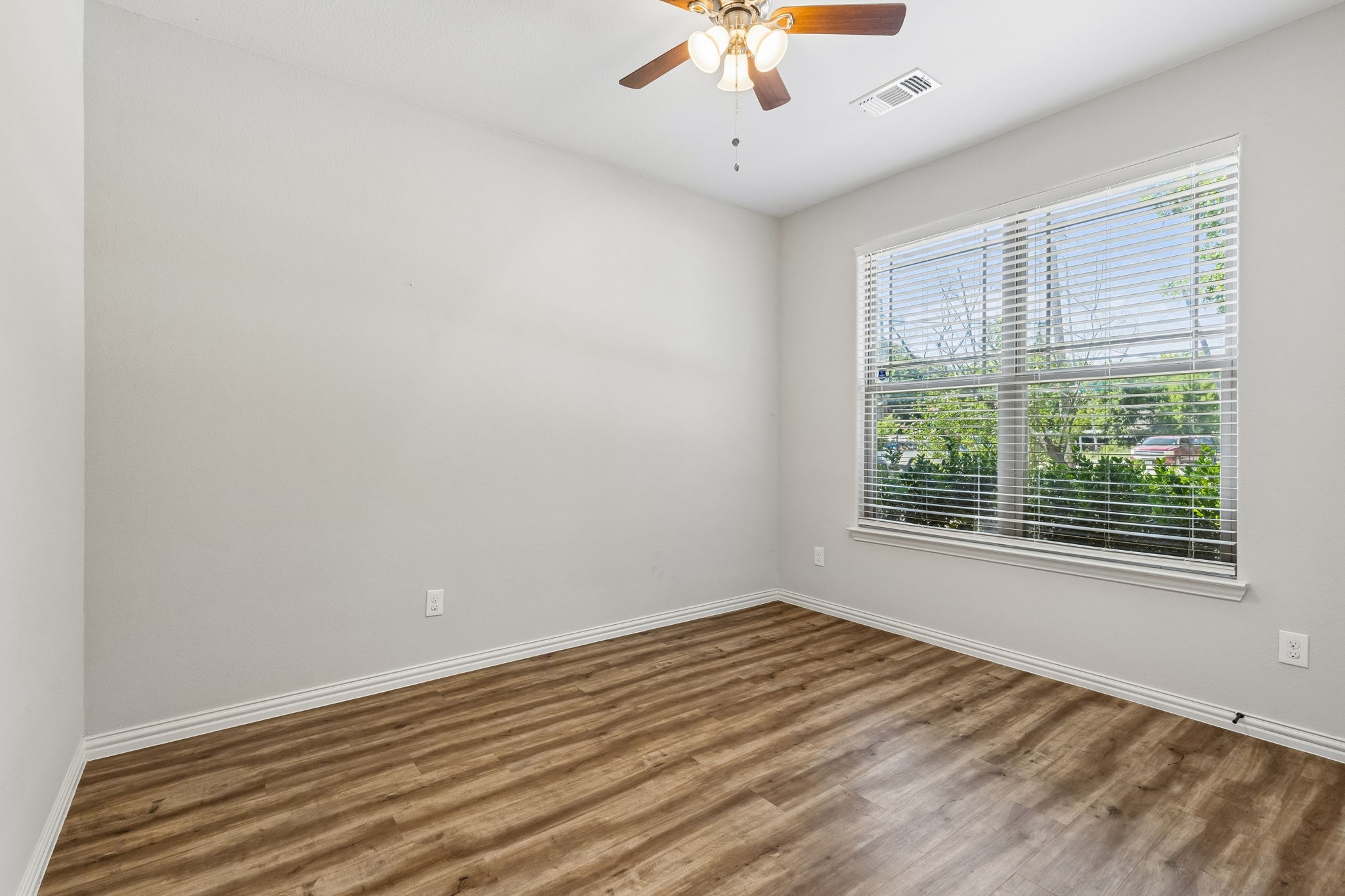 1109 Moore Street Mckinney TX 75069