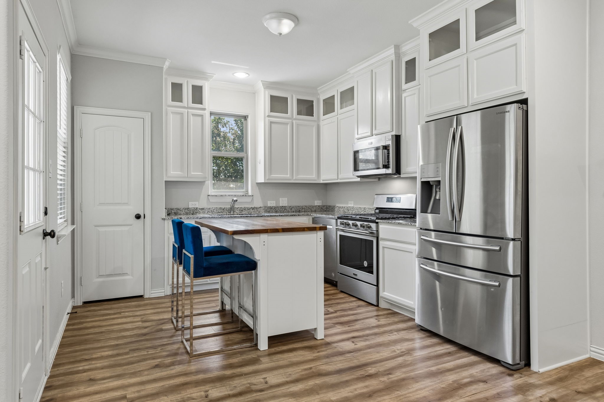 1109 Moore Street Mckinney TX 75069
