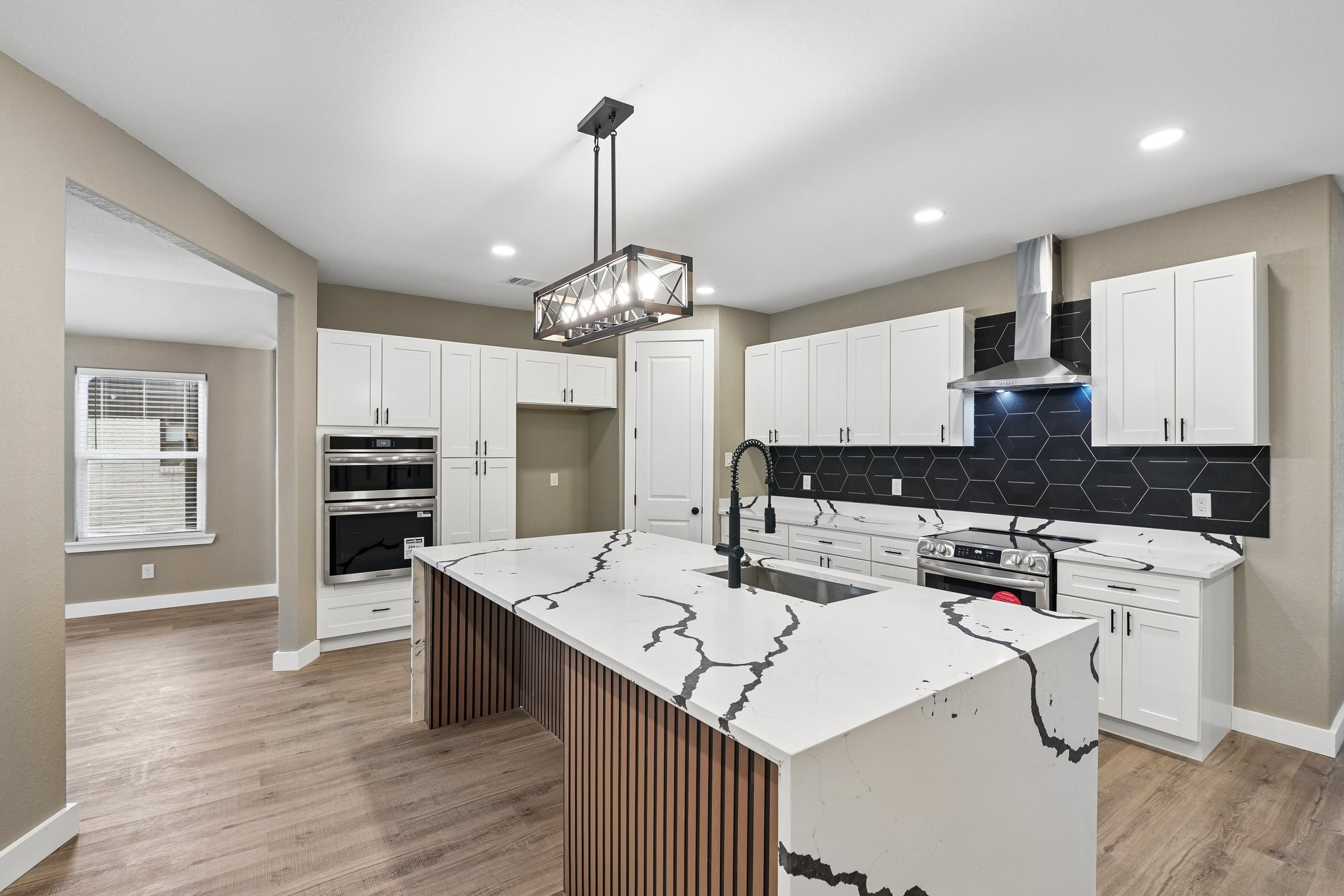 3337 Whirlaway Road Dallas TX 75229