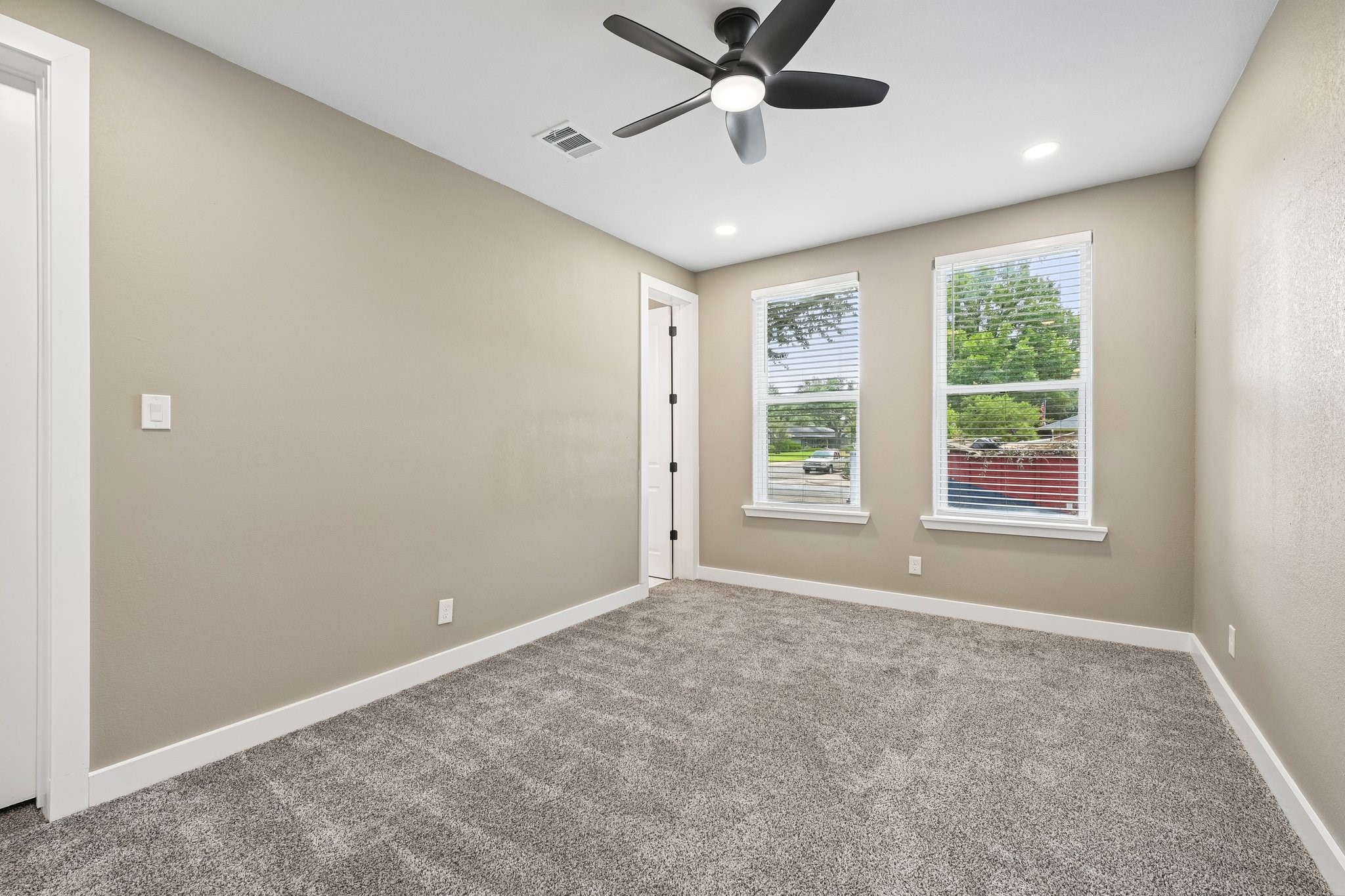 3337 Whirlaway Road Dallas TX 75229
