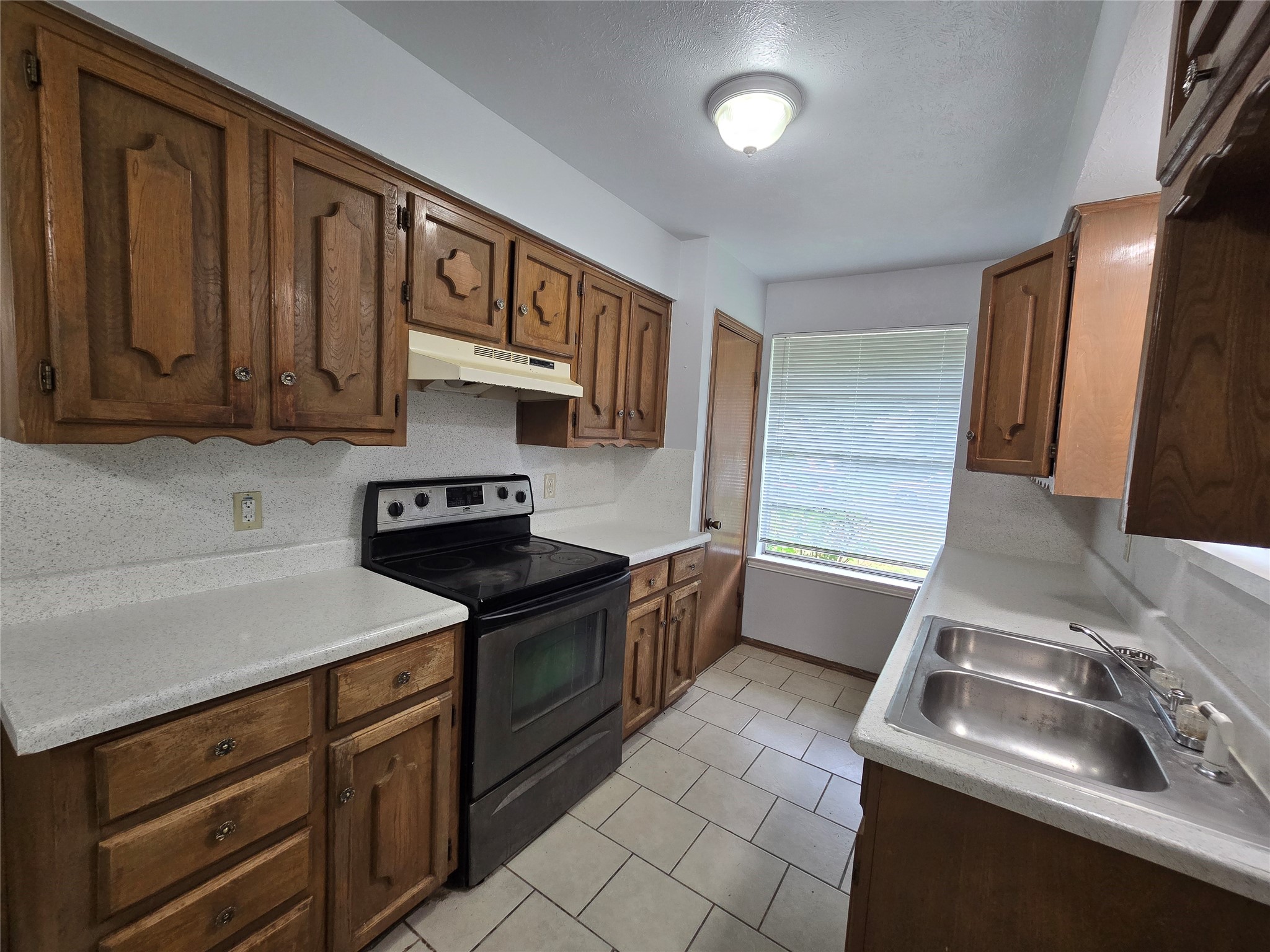 509 Arbor Lane Lancaster TX 75134