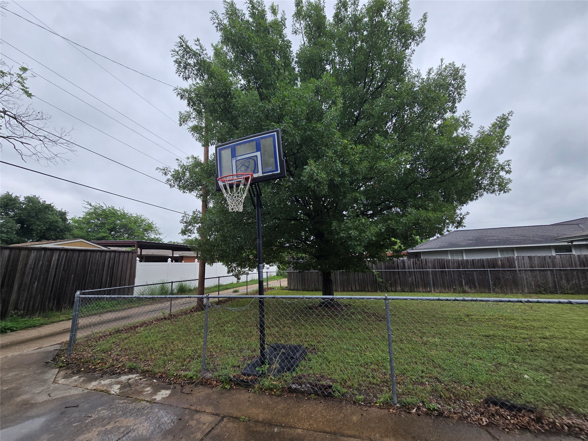 509 Arbor Lane Lancaster TX 75134