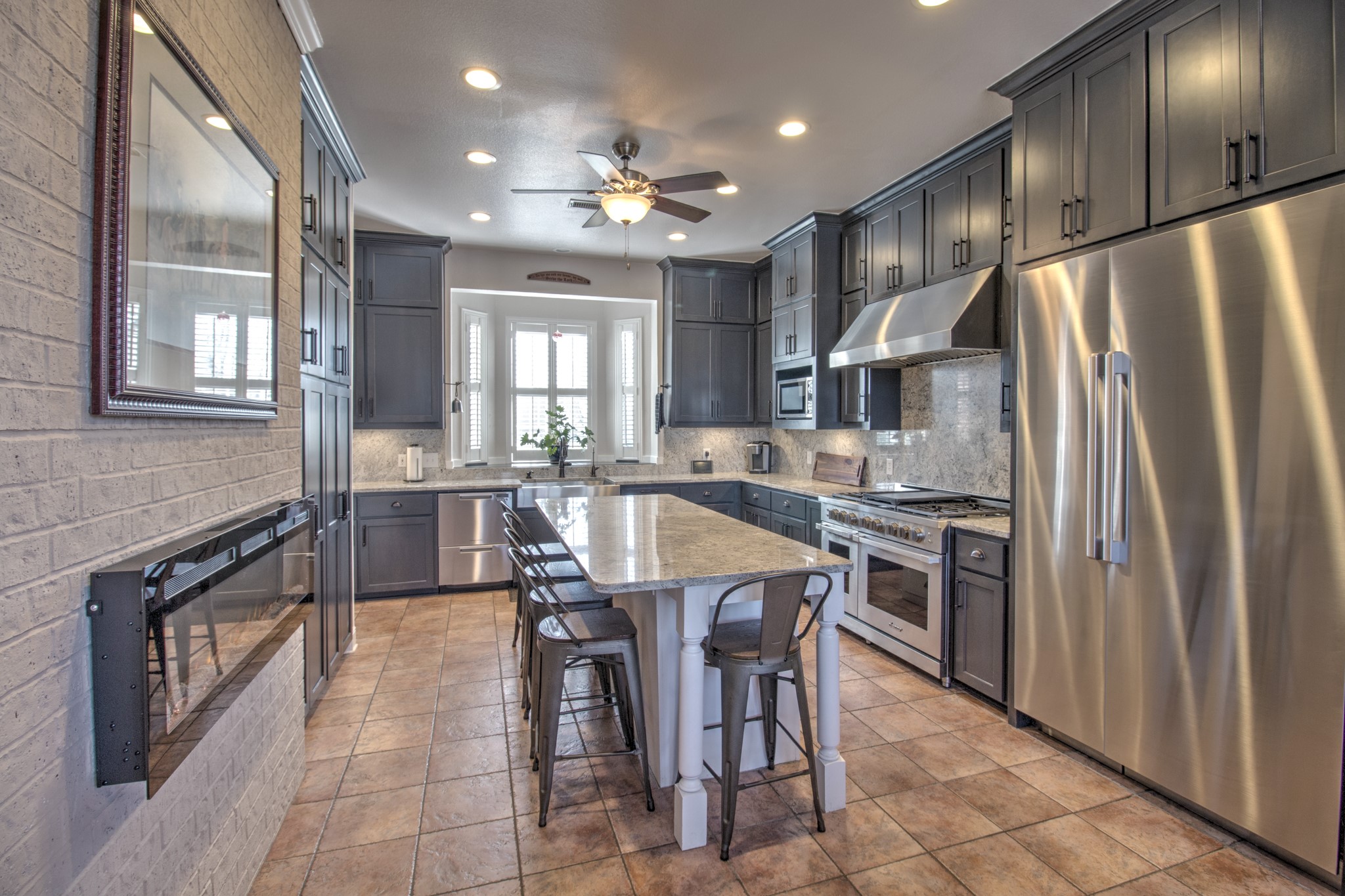 4275 Old Thomas Road Aubrey TX 76227