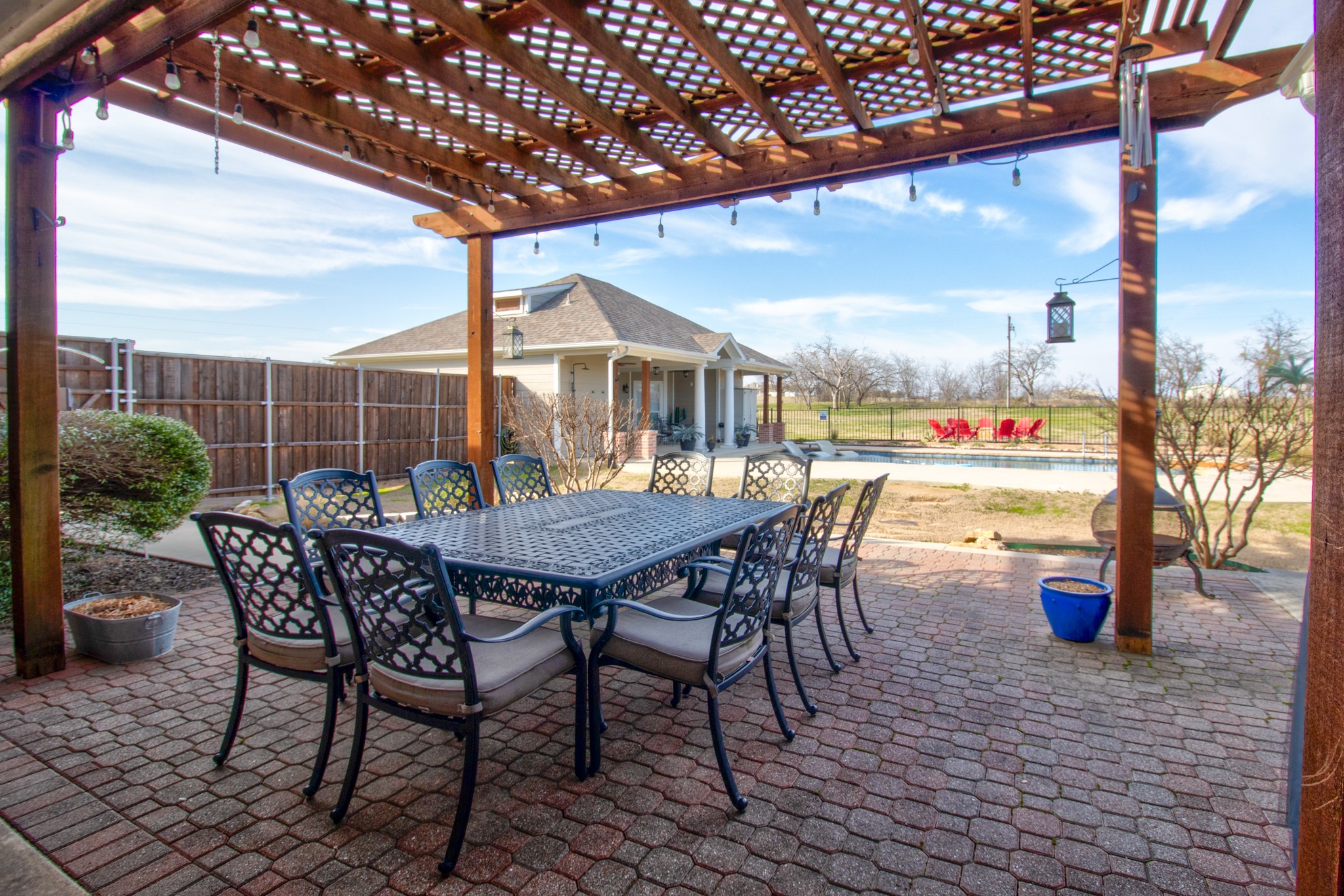 4275 Old Thomas Road Aubrey TX 76227