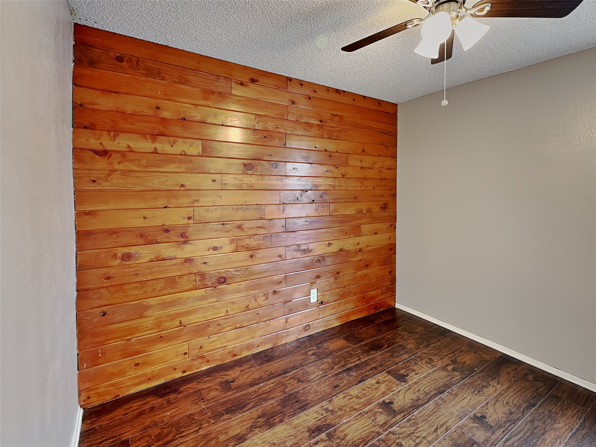 701 Admiralty Way Fort Worth TX 76108