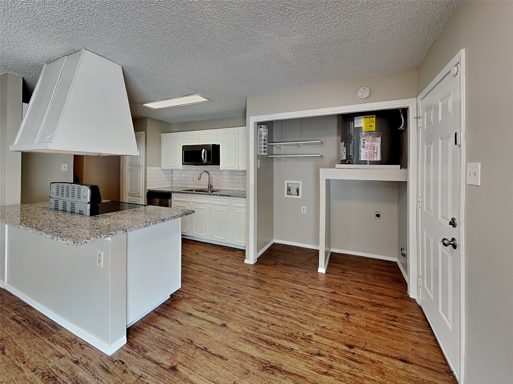 701 Admiralty Way Fort Worth TX 76108