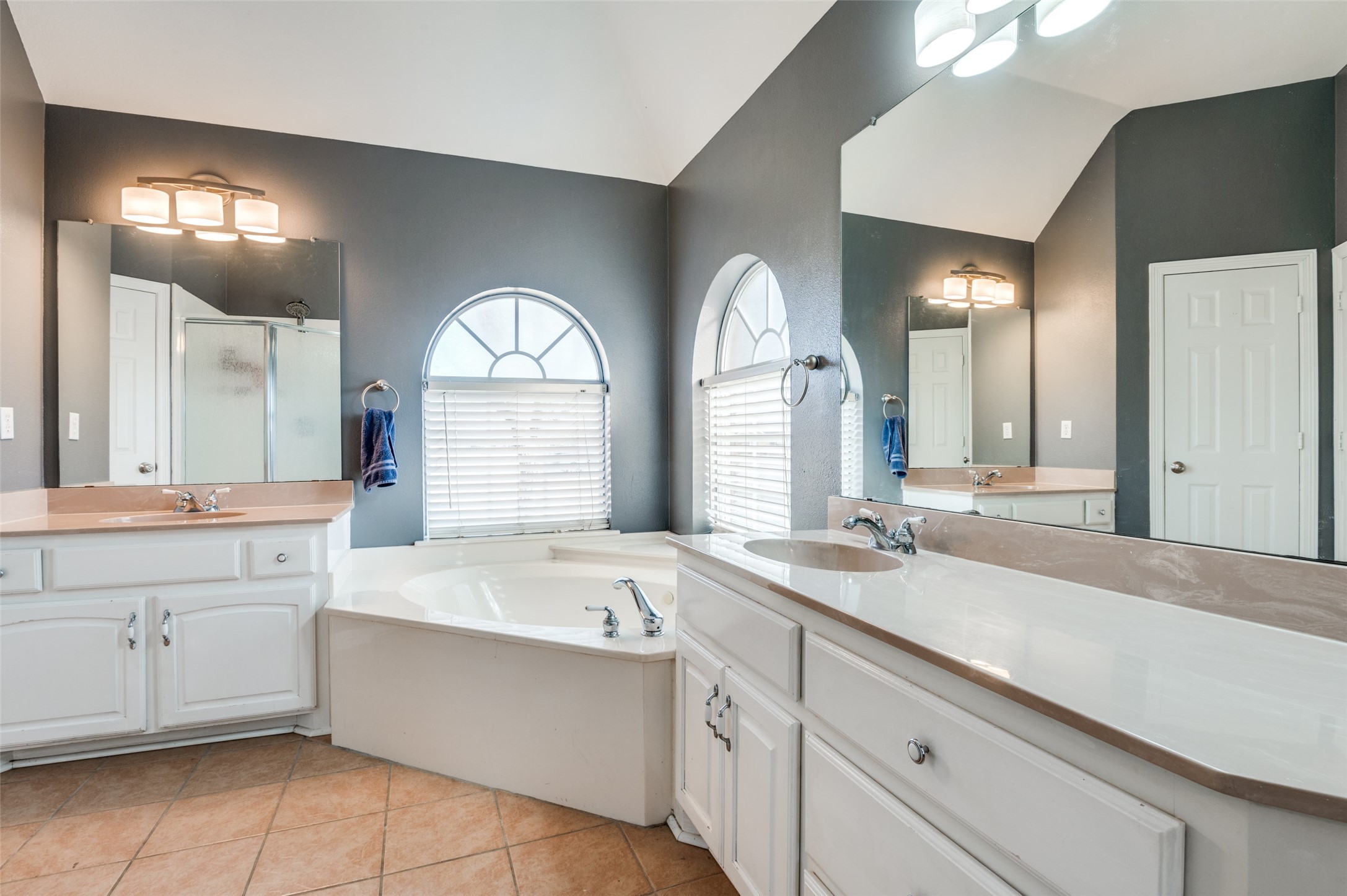 168 Hunters Glen Drive Waxahachie TX 75167