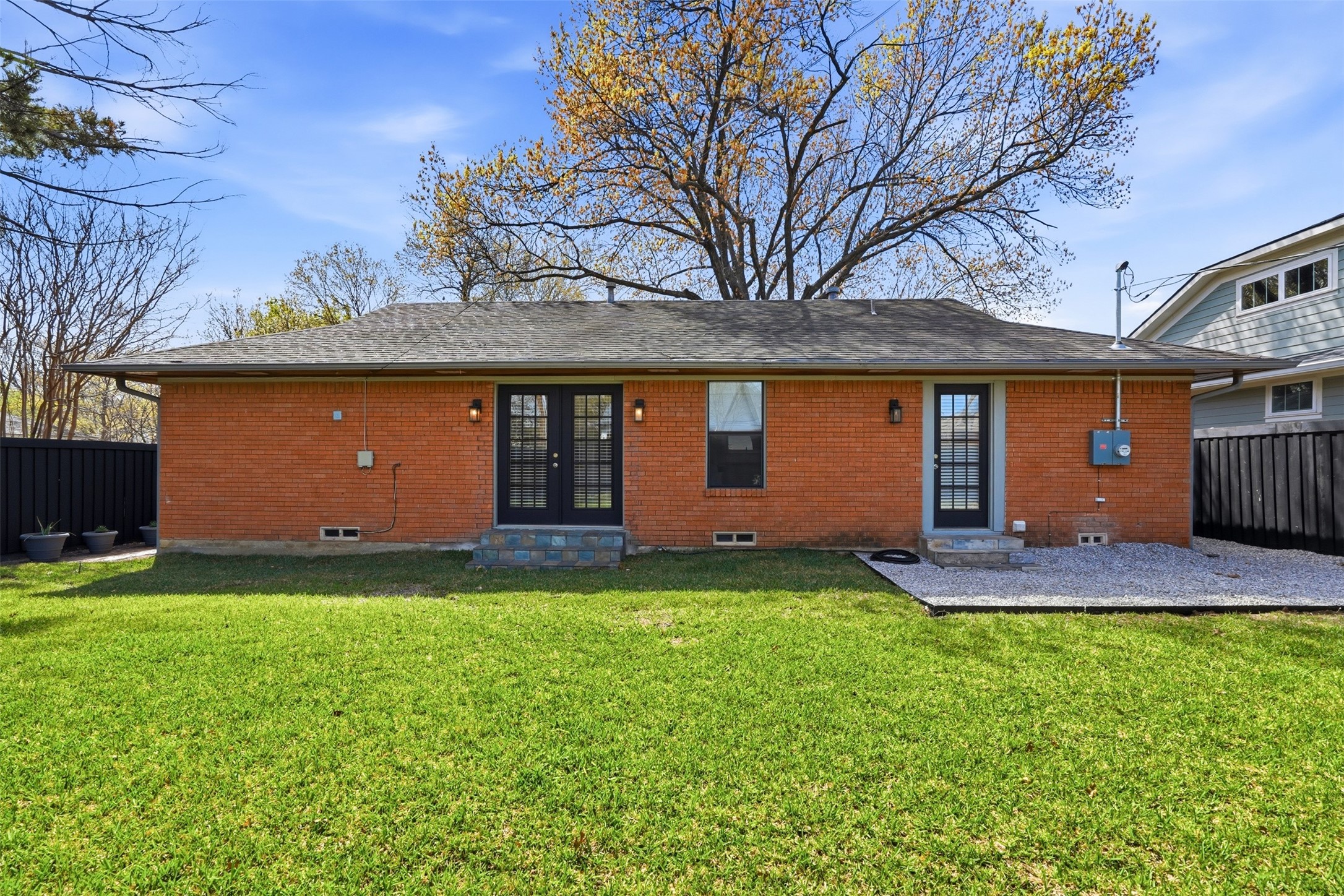 8834 Liptonshire Drive Dallas TX 75238