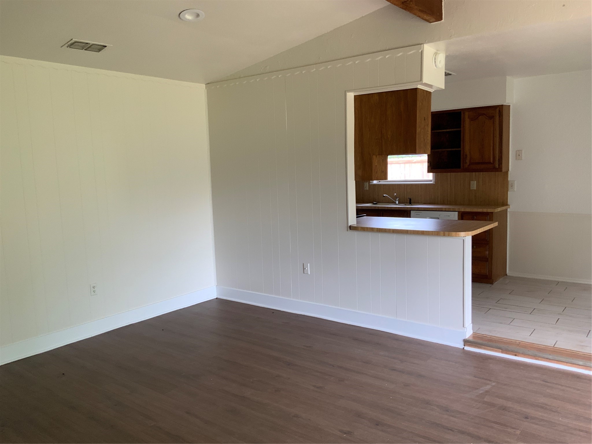 147 Hillcrest Street Jacksboro TX 76458