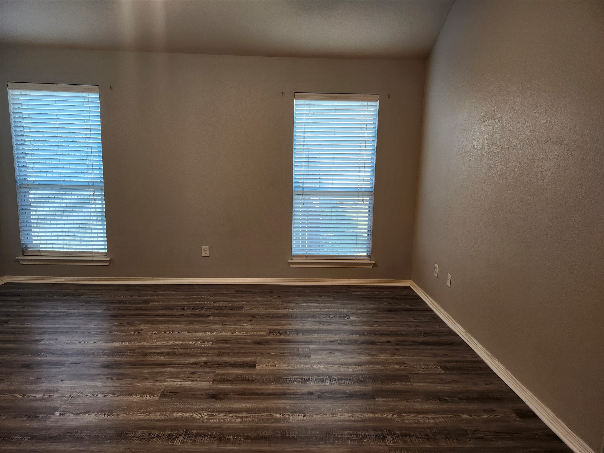 4710 Ashbury Lane Mansfield TX 76063