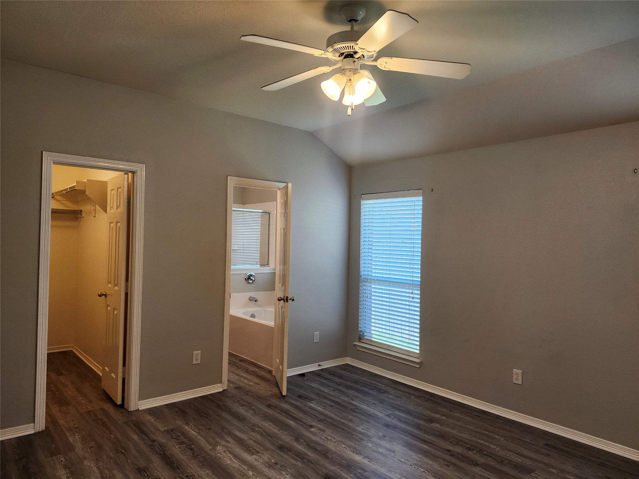 4710 Ashbury Lane Mansfield TX 76063