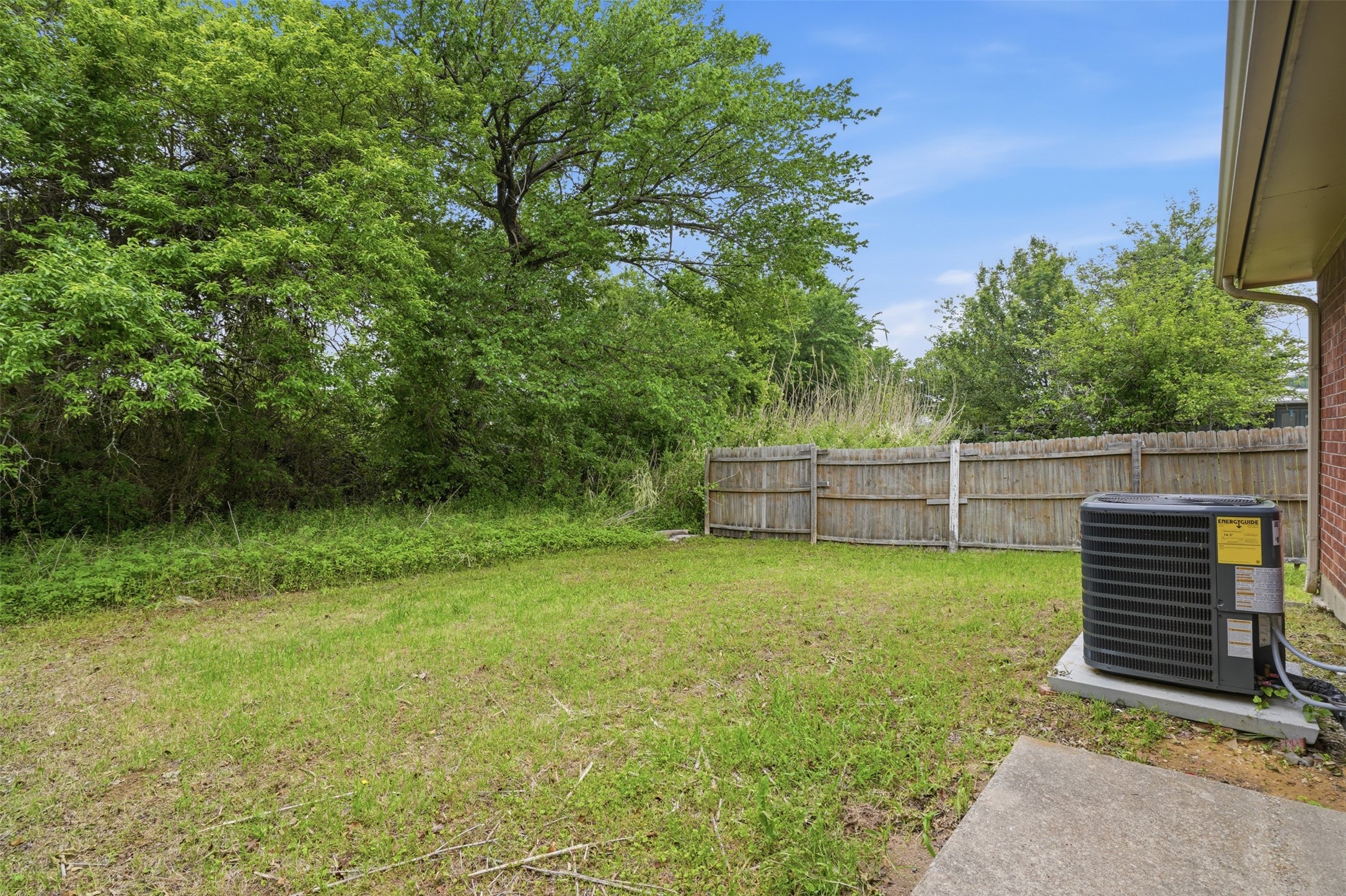 106 Shaw Street Tom Bean TX 75489