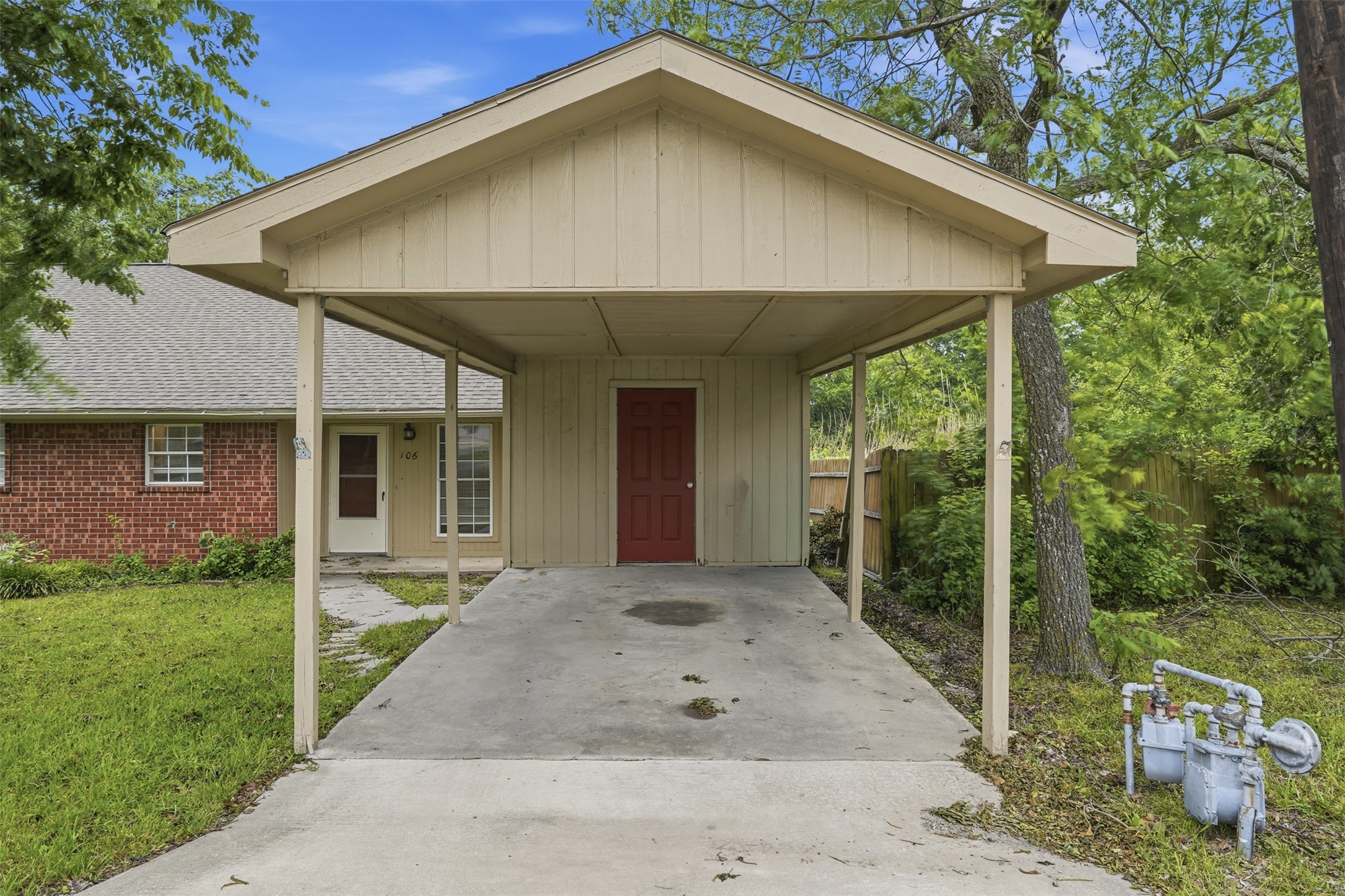 106 Shaw Street Tom Bean TX 75489