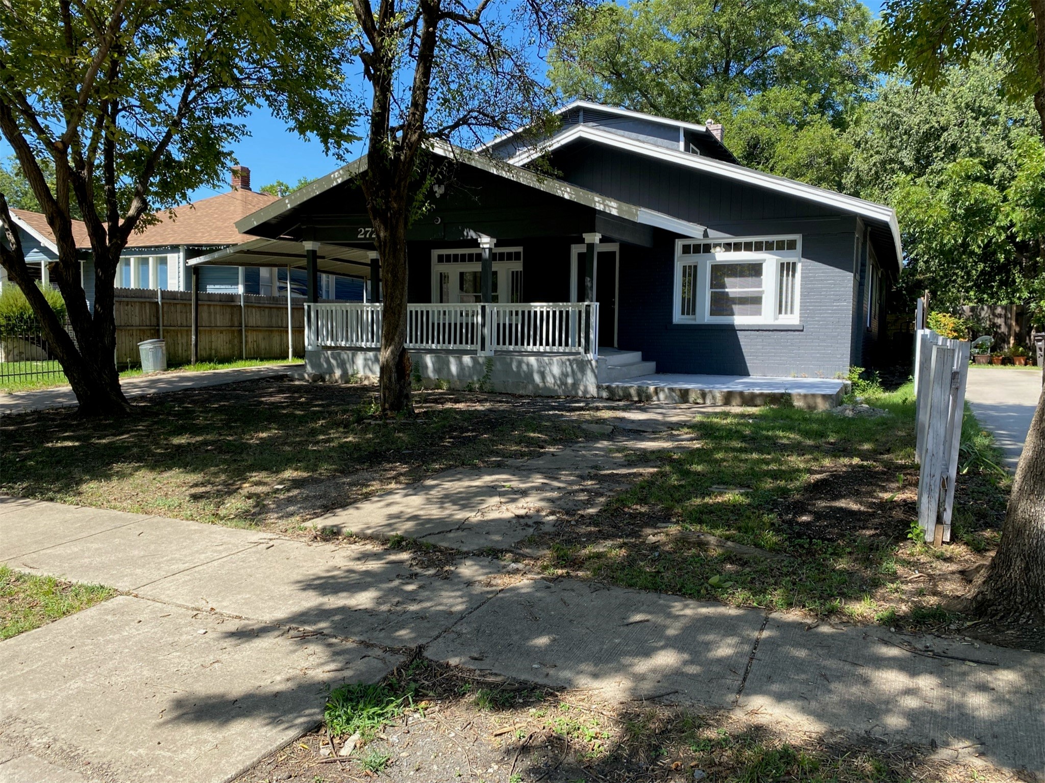 2722 Travis Avenue Fort Worth TX 76110
