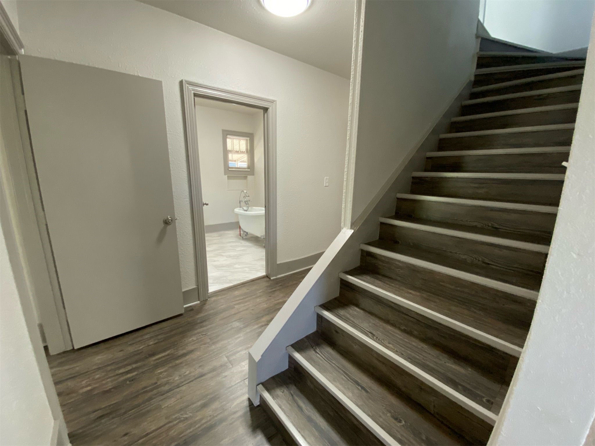2722 Travis Avenue Fort Worth TX 76110
