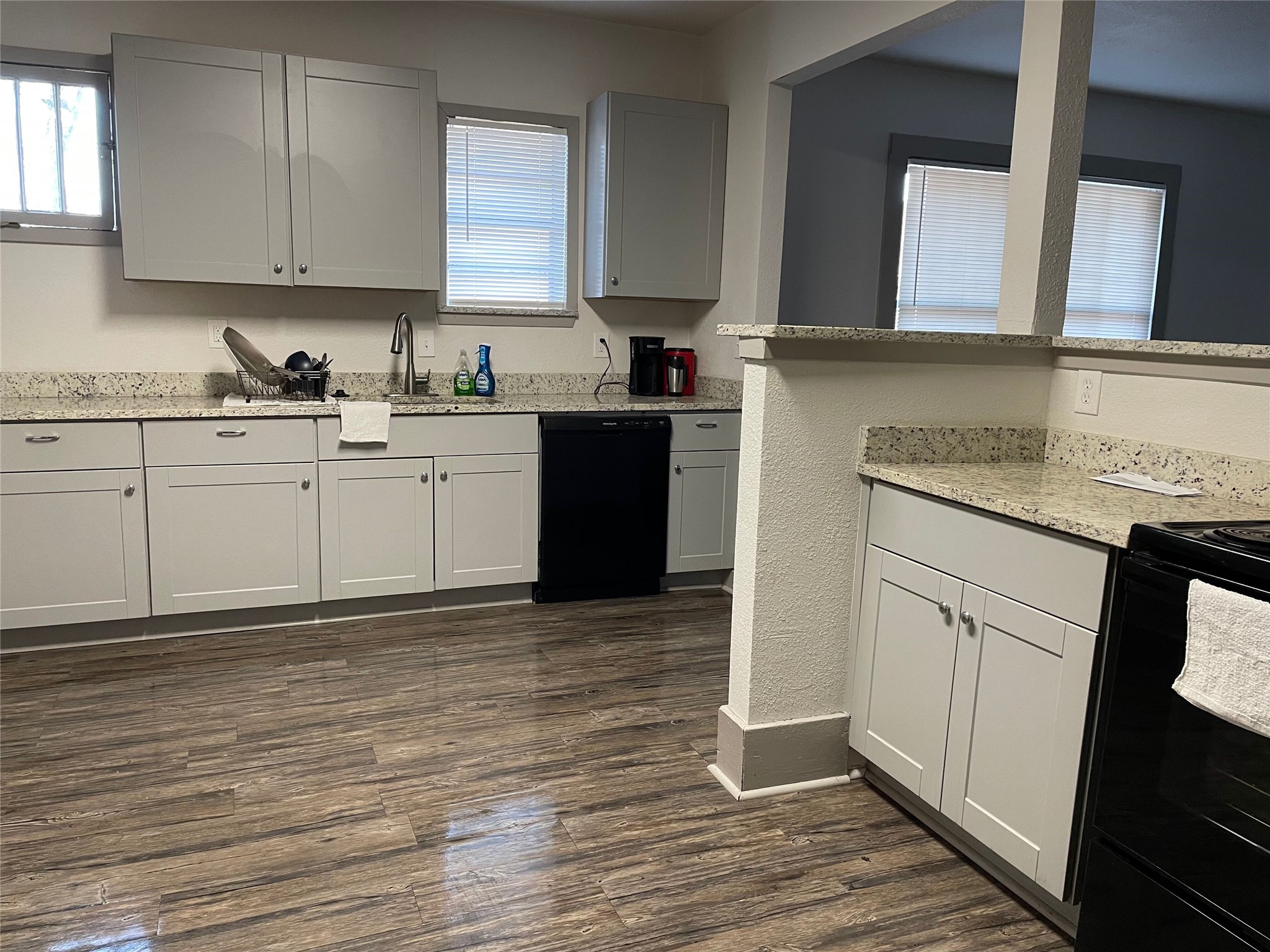 2722 Travis Avenue Fort Worth TX 76110