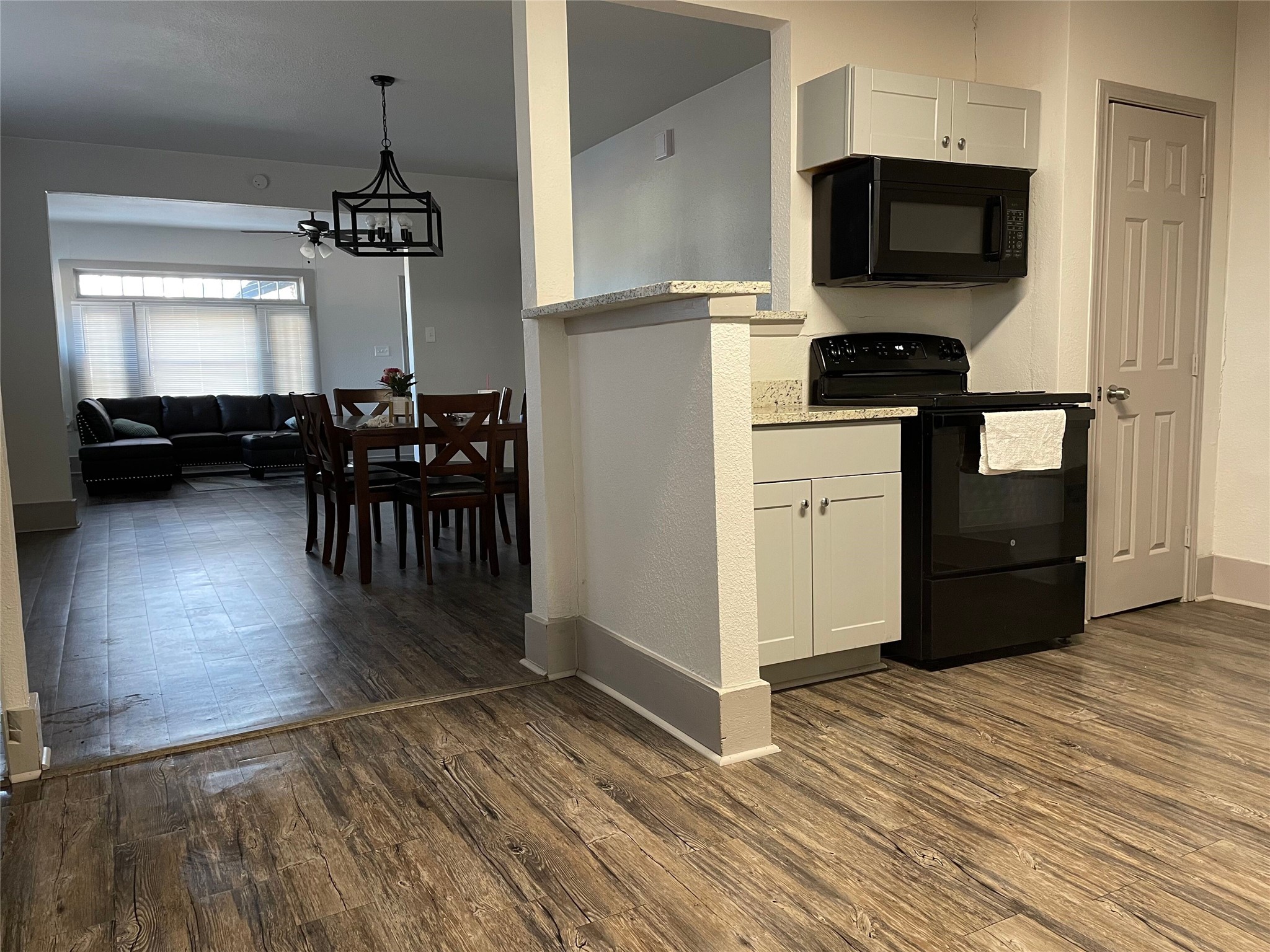 2722 Travis Avenue Fort Worth TX 76110