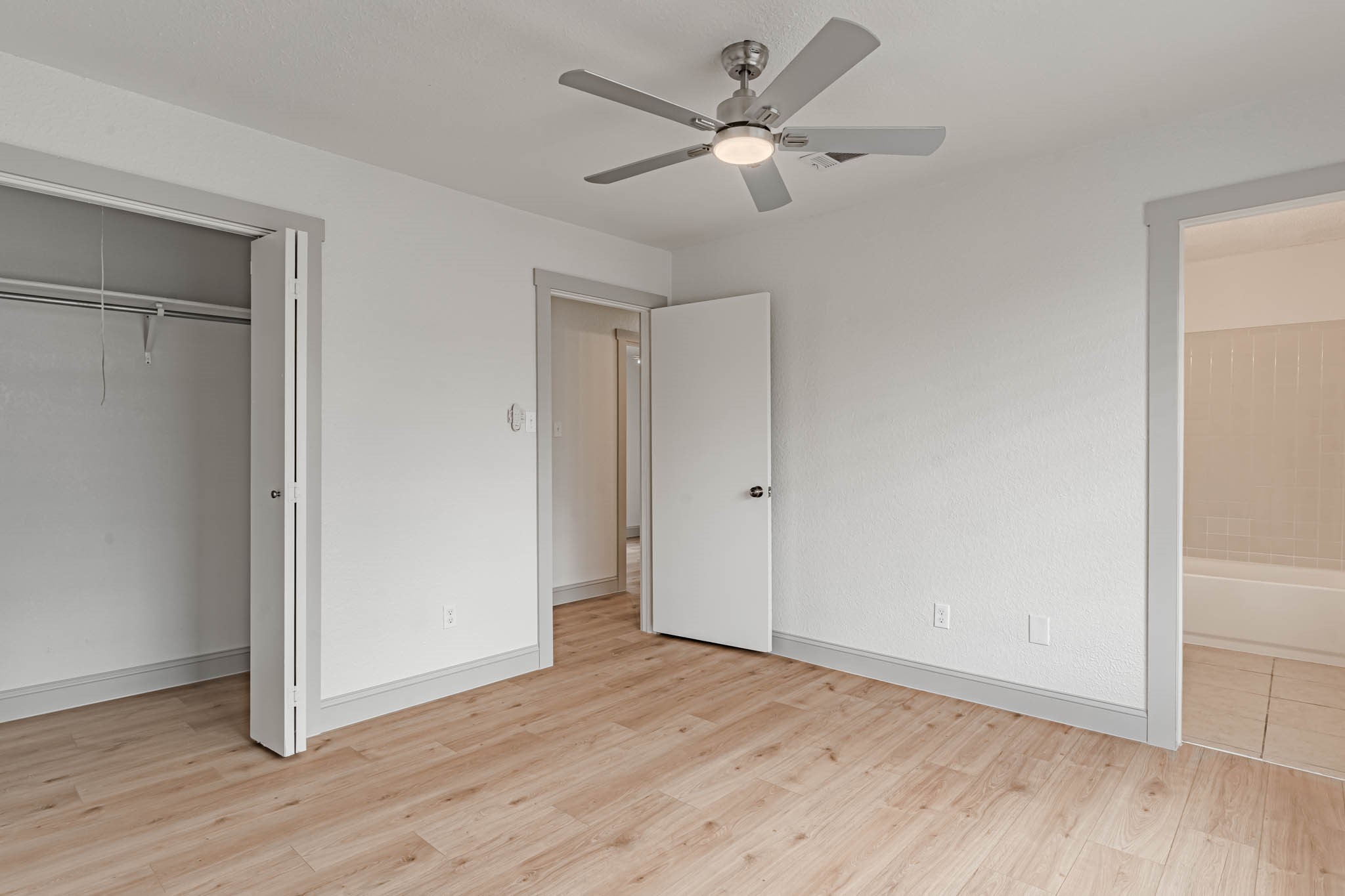 1911 SE 14th Street Mineral Wells TX 76067