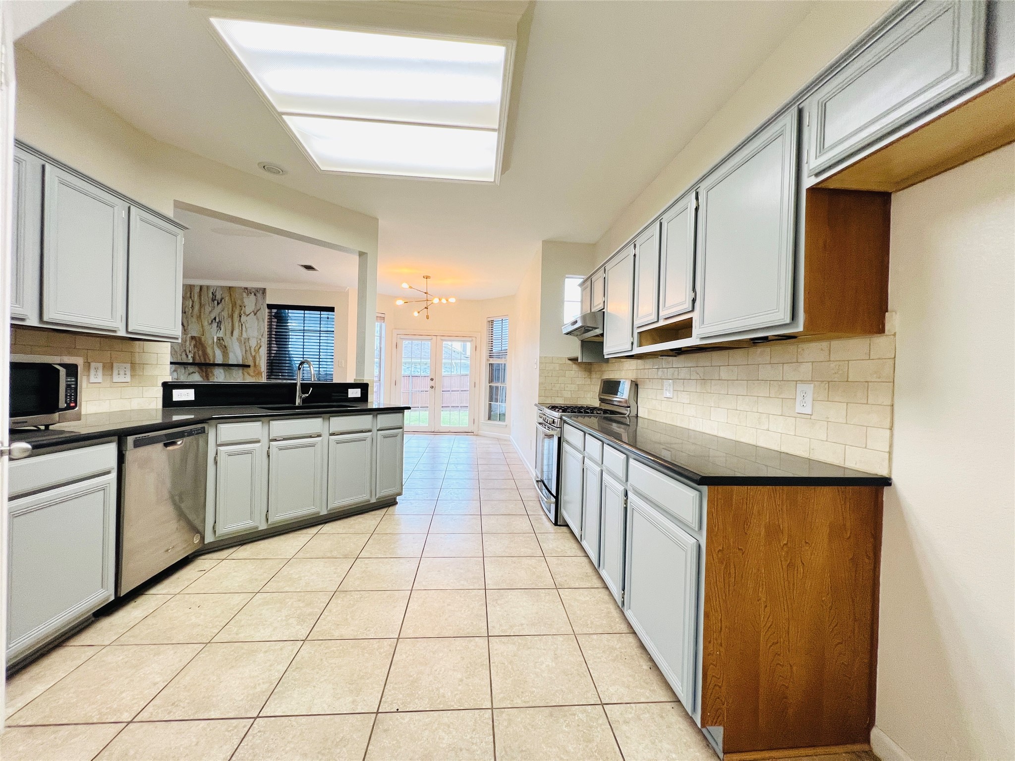 1042 Fireside Drive Allen TX 75002