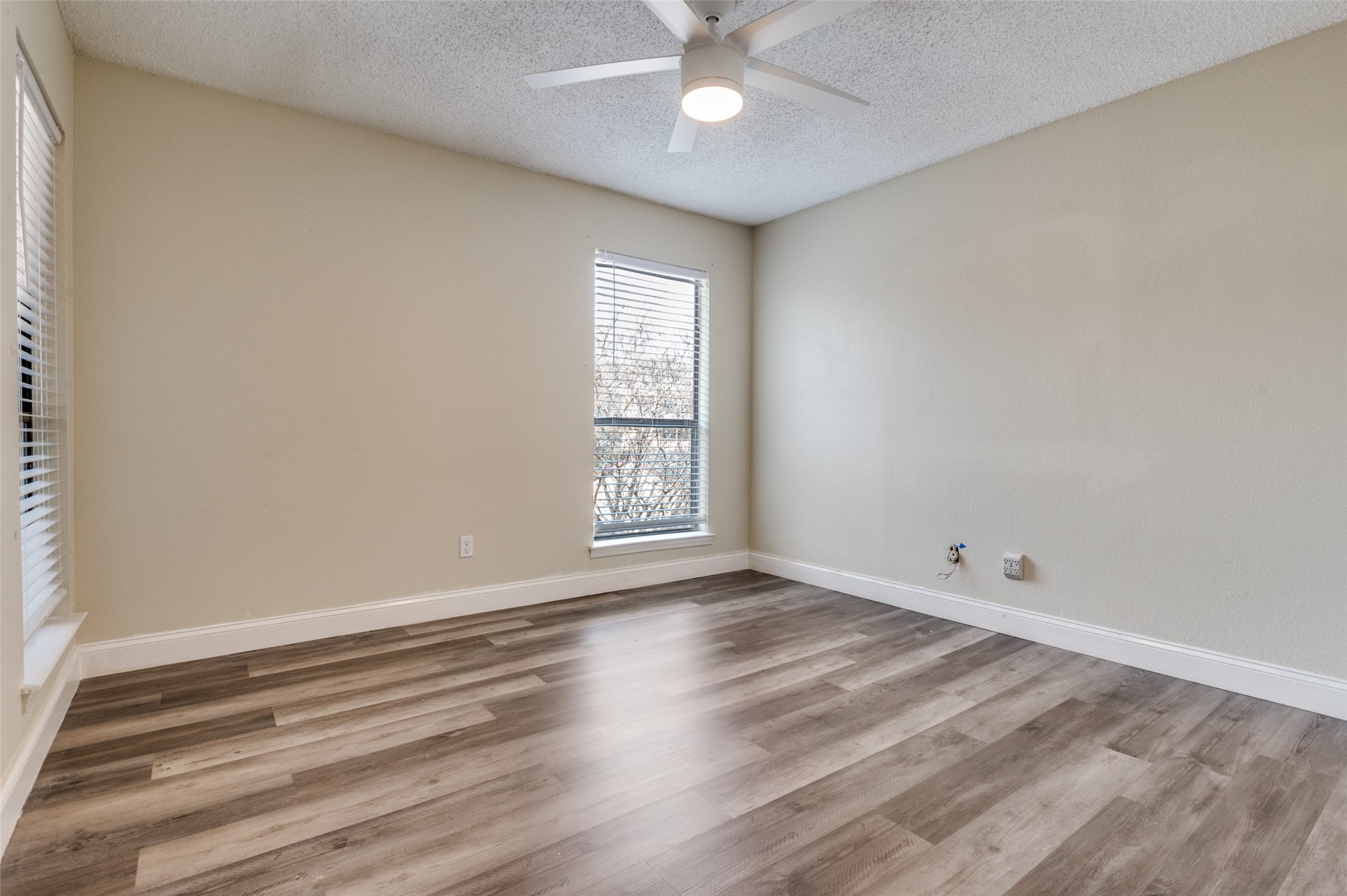 1310 Harwell Drive Arlington TX 76011