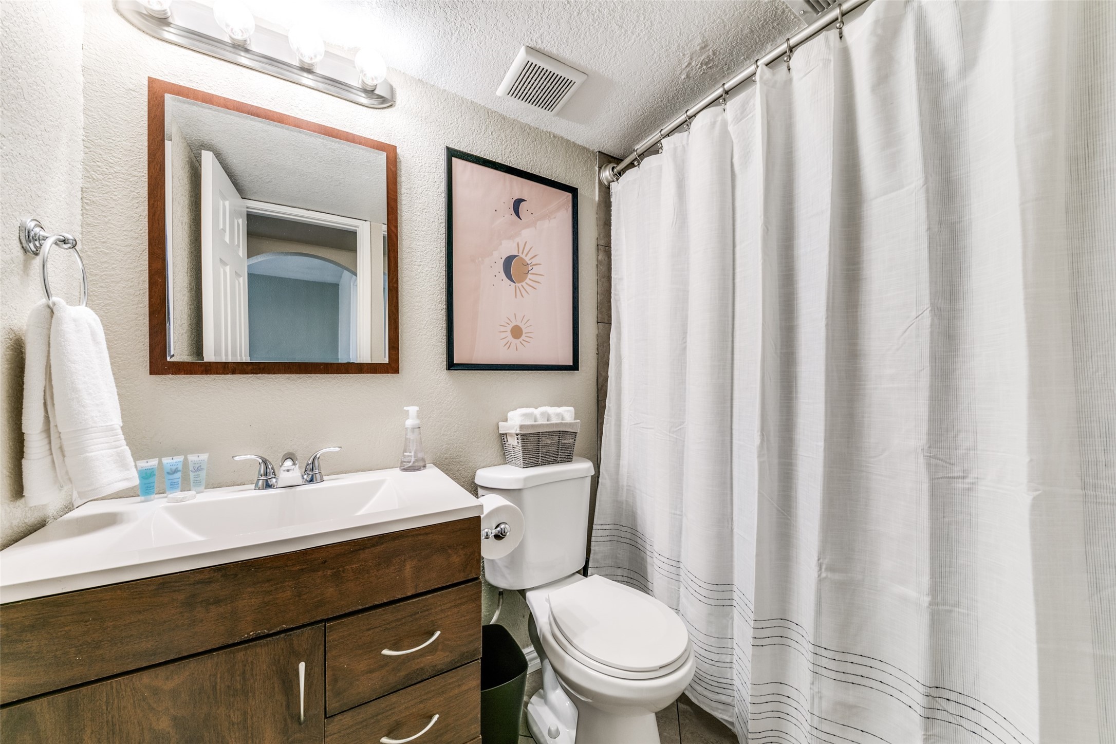 5814 Worth Street Dallas TX 75214